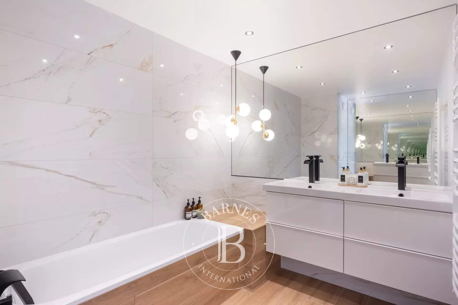 La Celle-Saint-Cloud  - Piso 6 Cuartos 4 Habitaciones - picture 13