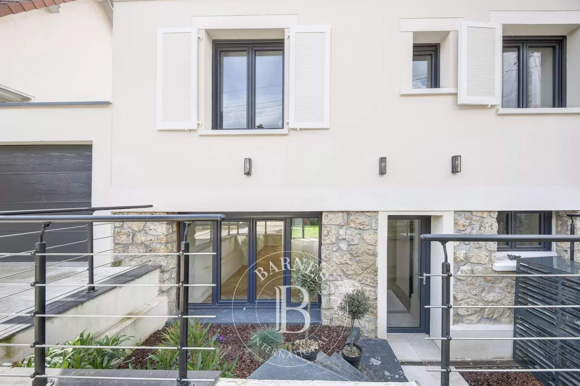 Le Chesnay  - Maison 7 Pièces 5 Chambres - picture 18