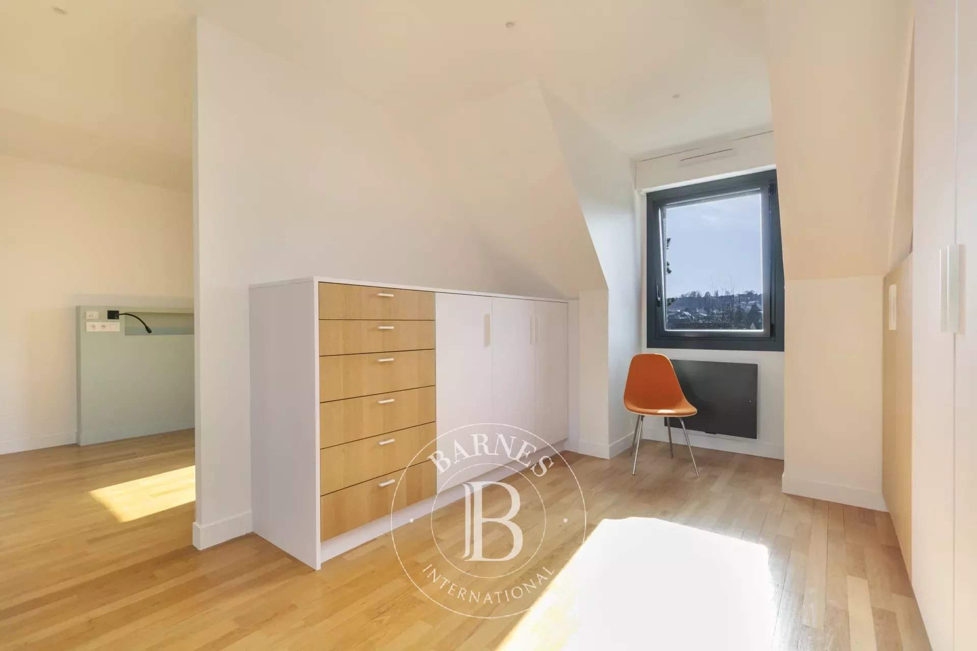 Vauhallan  - Maison 7 Pi&egrave;ces 4 Chambres - picture 20