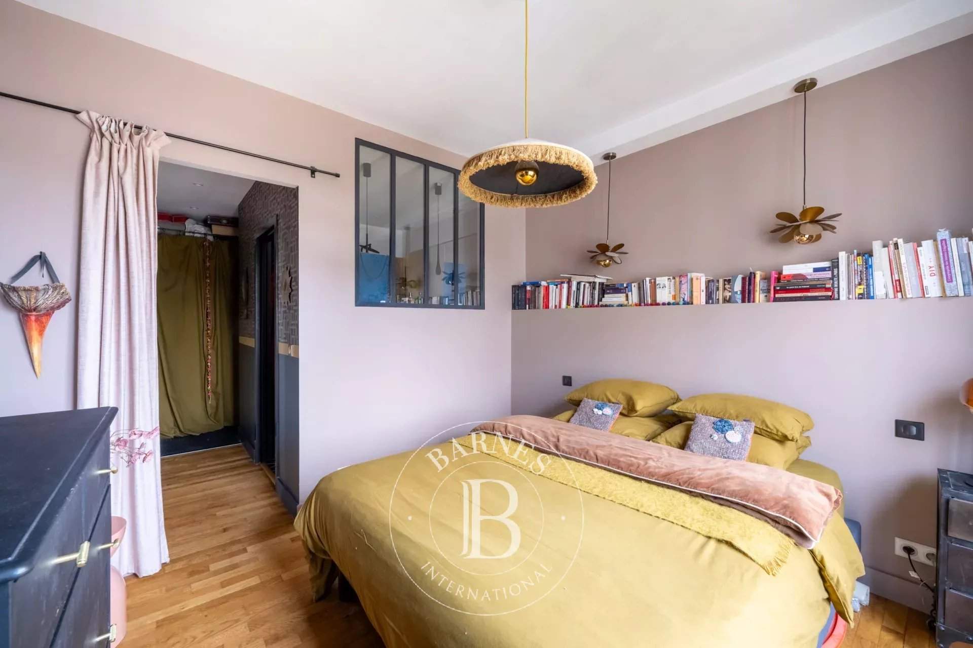 Versailles  - Apartment 4 Bedrooms - picture 13