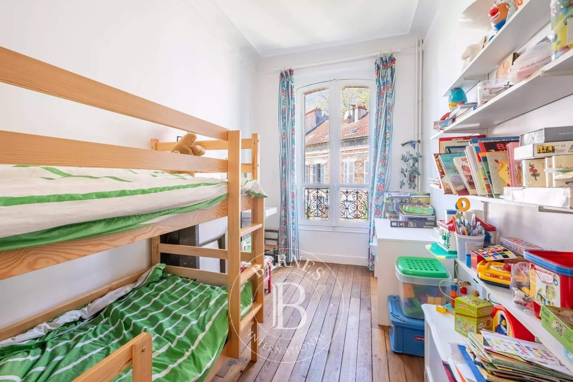 Versailles  - Maison 11 Pi&egrave;ces 8 Chambres - picture 13