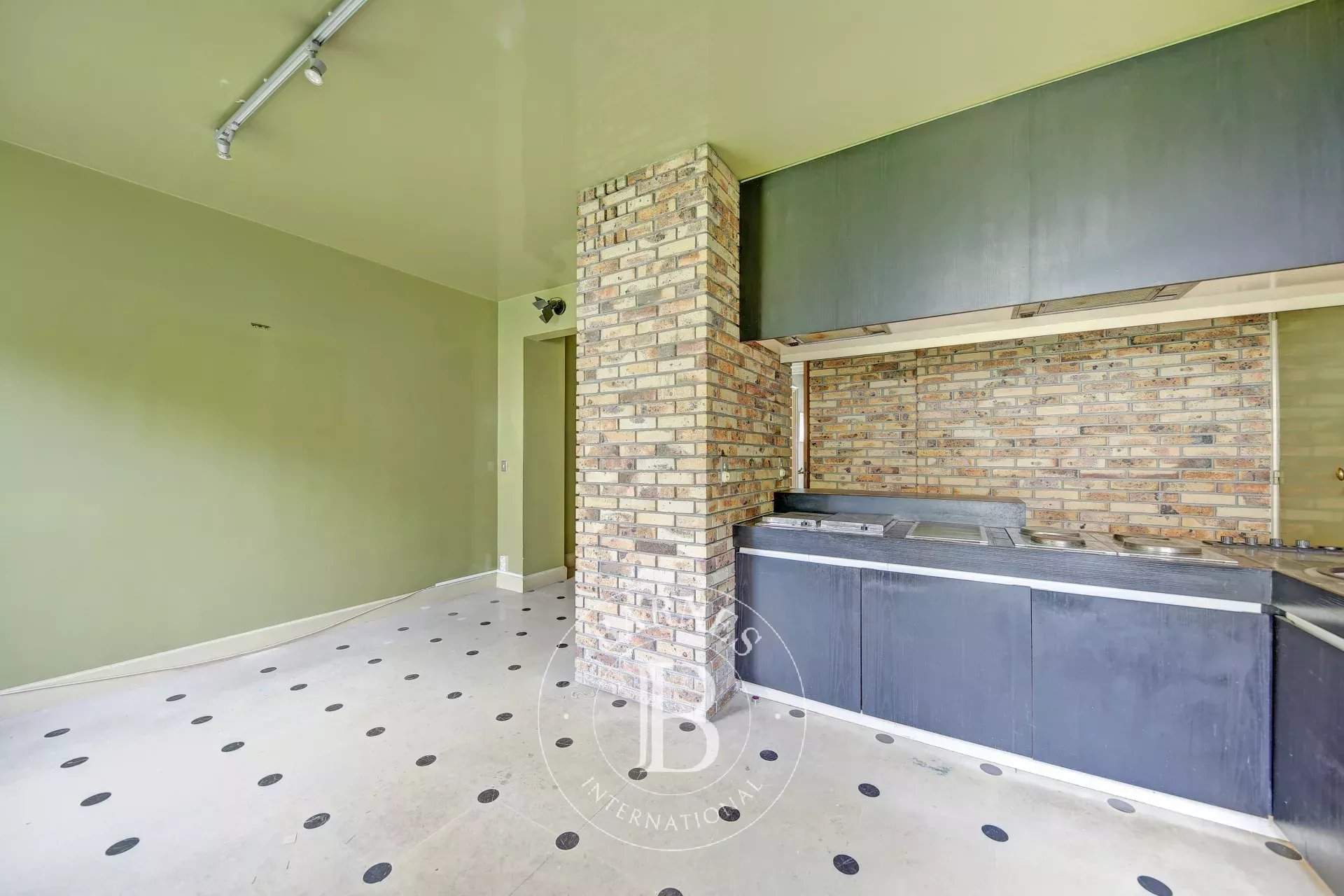 Versailles  - Appartement 4 Pièces 2 Chambres - picture 7