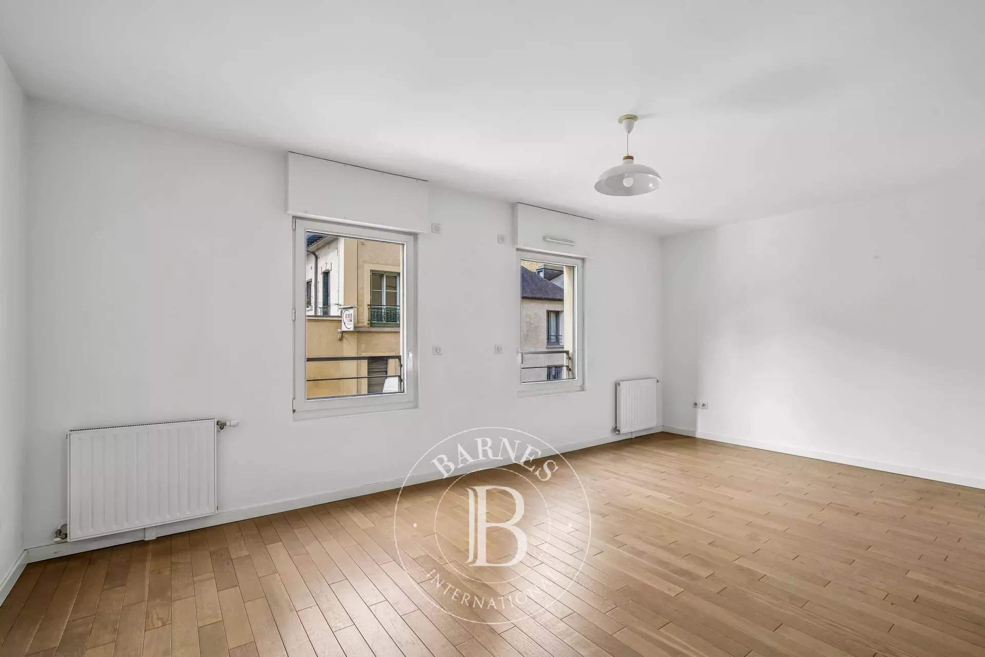 Versailles  - Apartment 1 Bedroom - picture 1