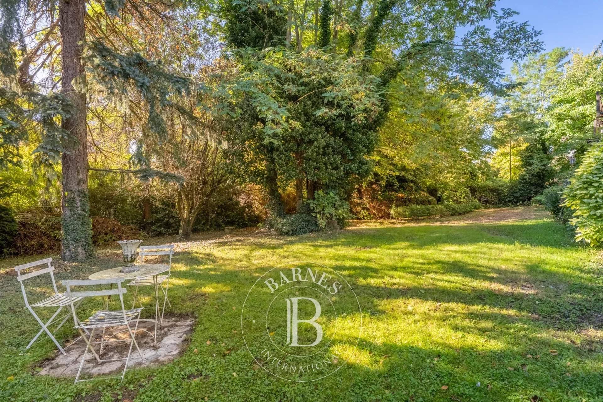 Versailles  - Maison 16 Pièces 4 Chambres - picture 4