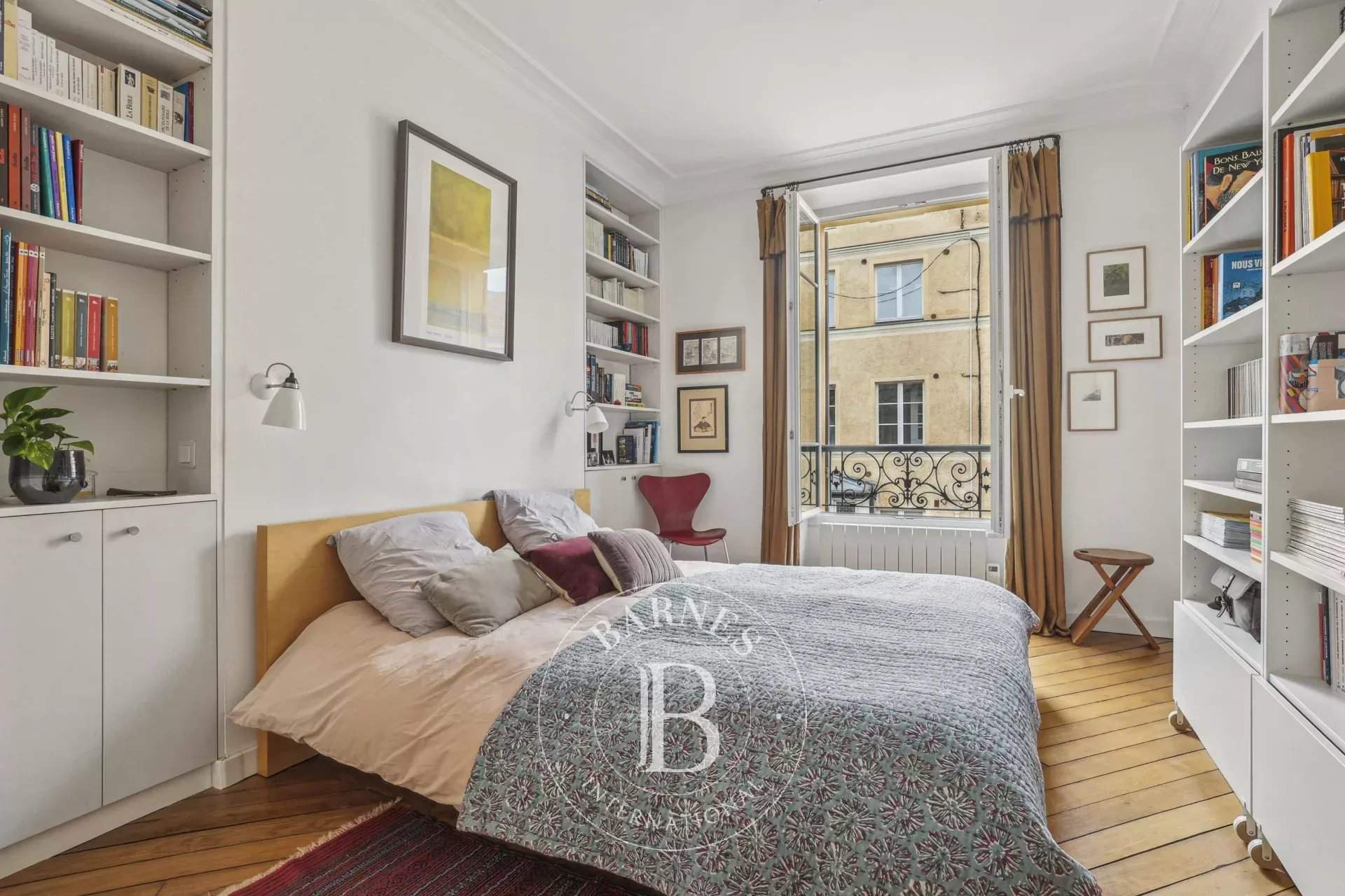 Versailles  - Apartment 3 Bedrooms - picture 9