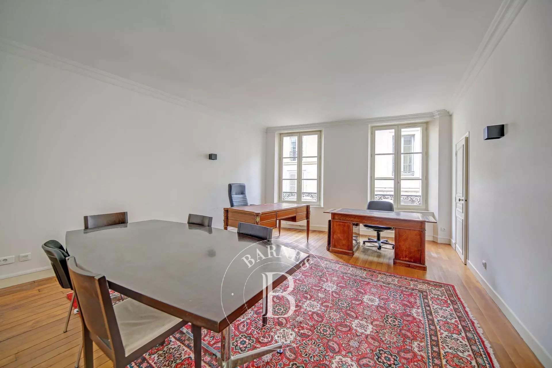 Versailles  - House 8 Bedrooms - picture 15