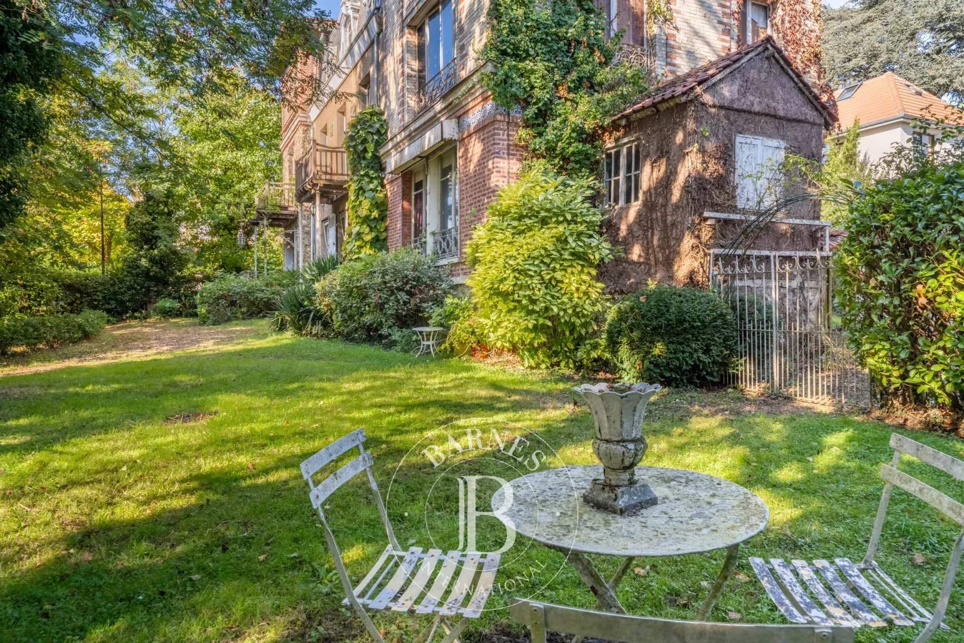 Versailles  - Maison 16 Pièces 4 Chambres - picture 3