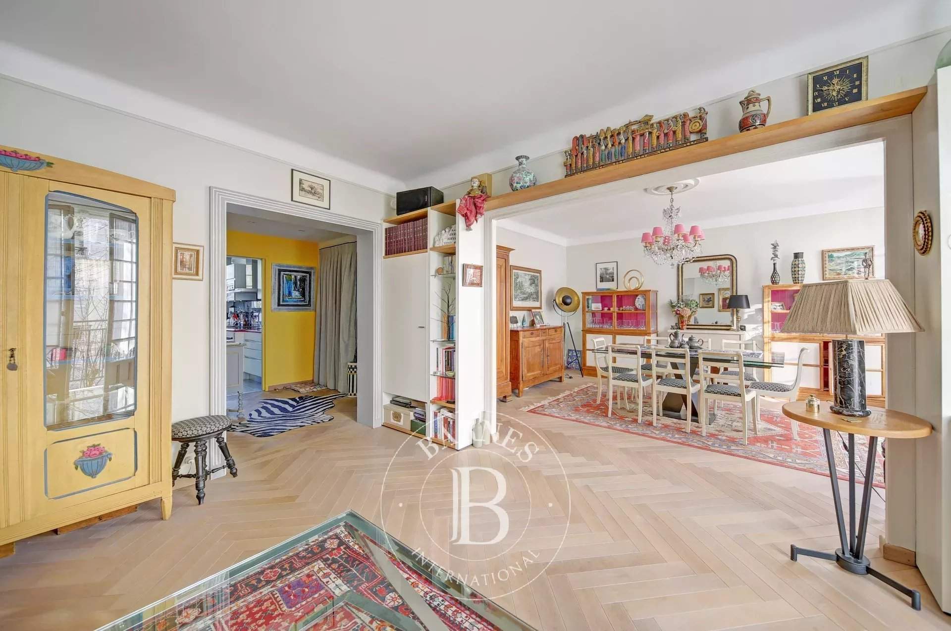 Versailles  - Apartment 3 Bedrooms - picture 10