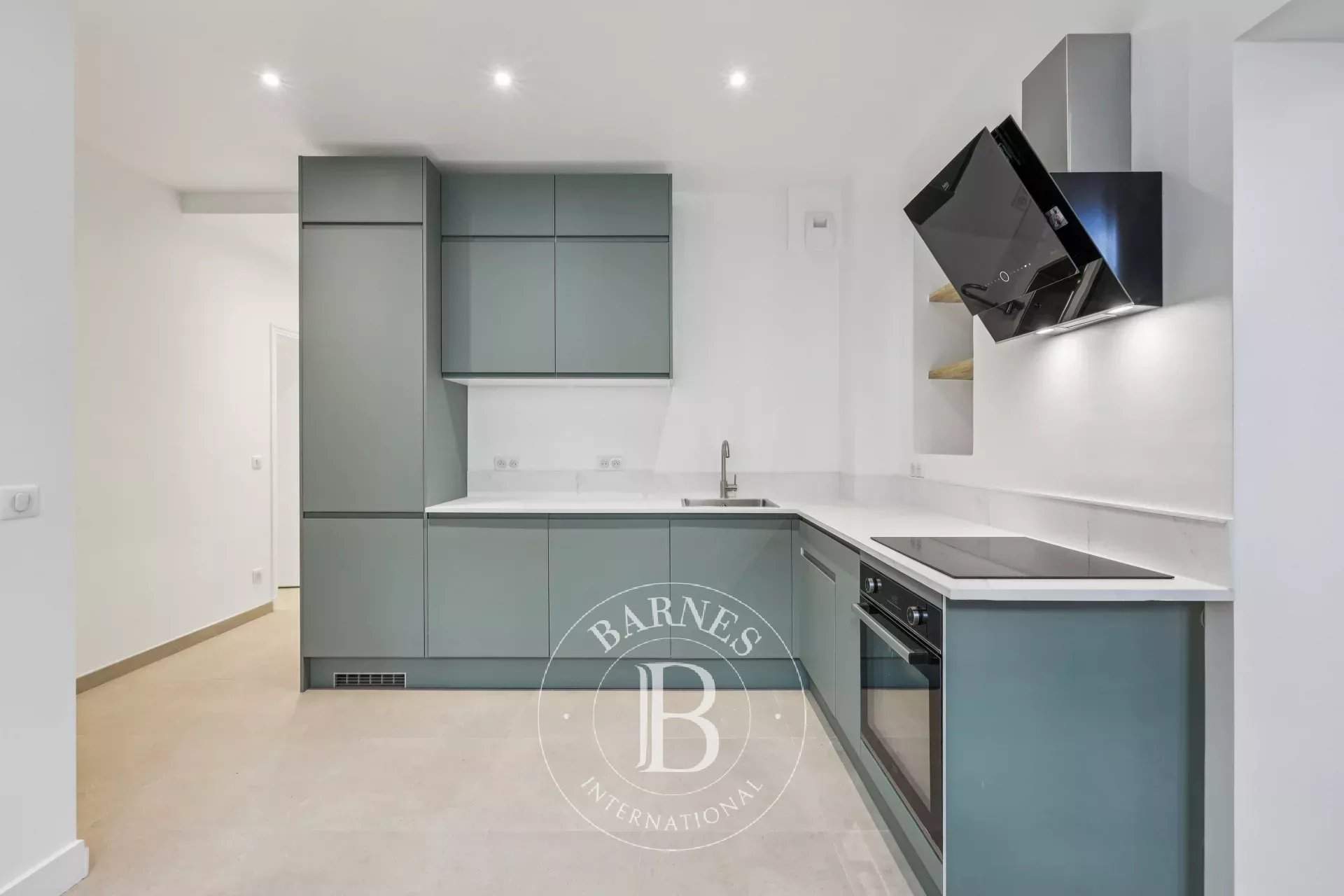 Versailles  - Apartment 1 Bedroom - picture 10