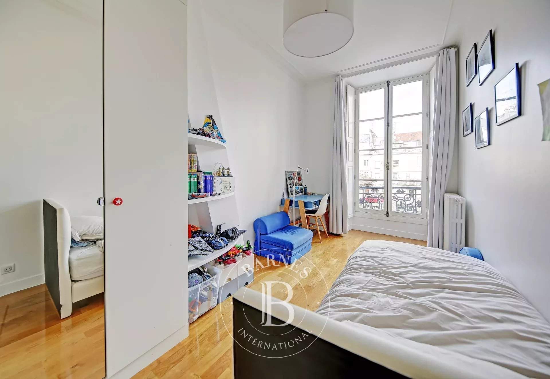 Versailles  - Appartement 5 Pièces 3 Chambres - picture 10