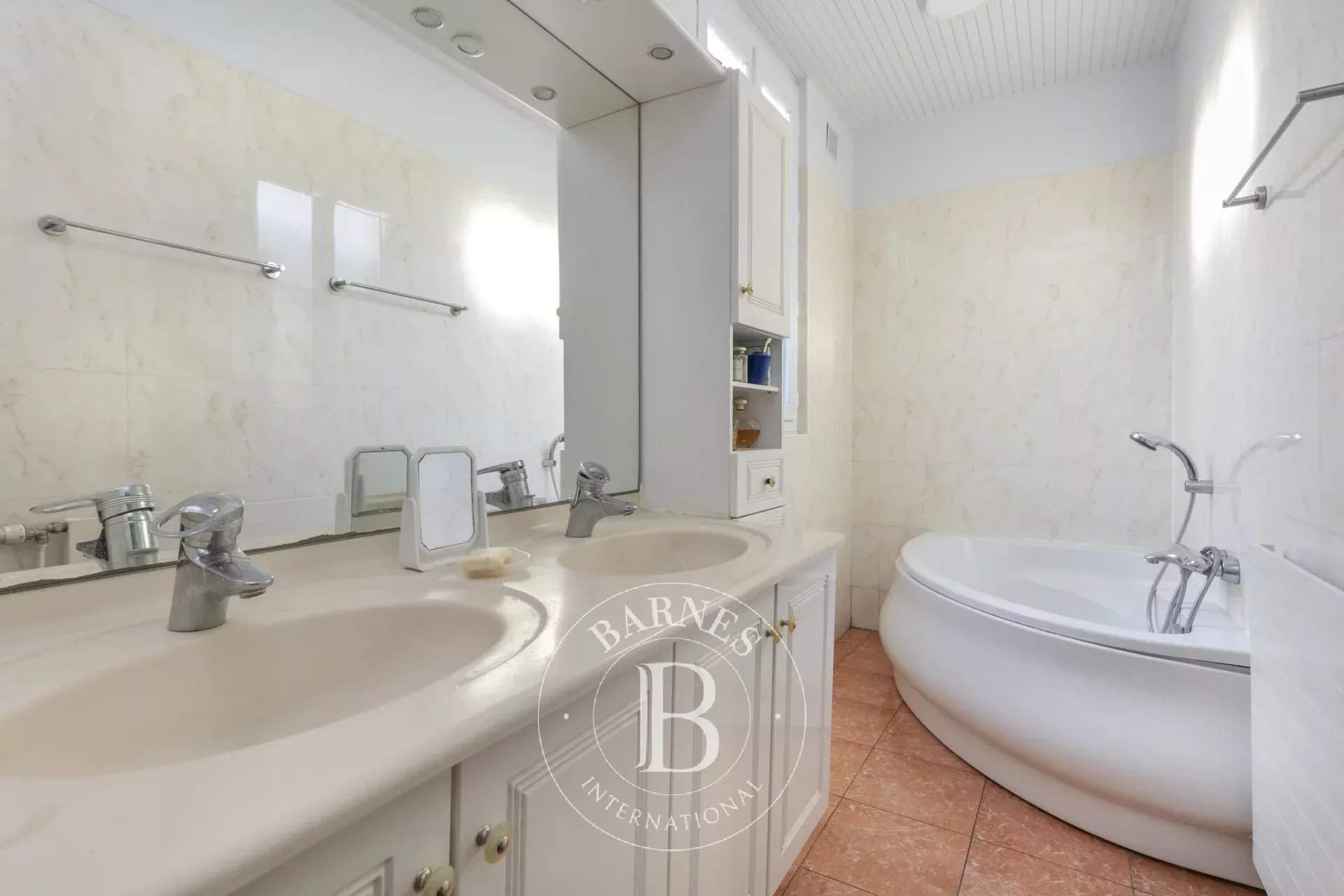 Igny  - Maison 8 Pi&egrave;ces 6 Chambres - picture 15