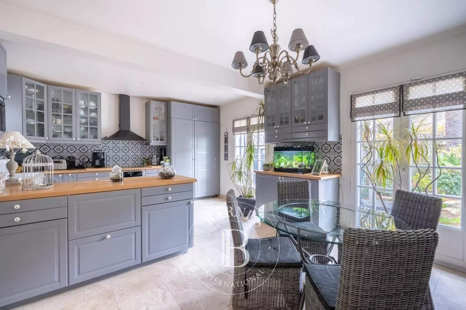 Versailles  - House 4 Bedrooms - picture 13