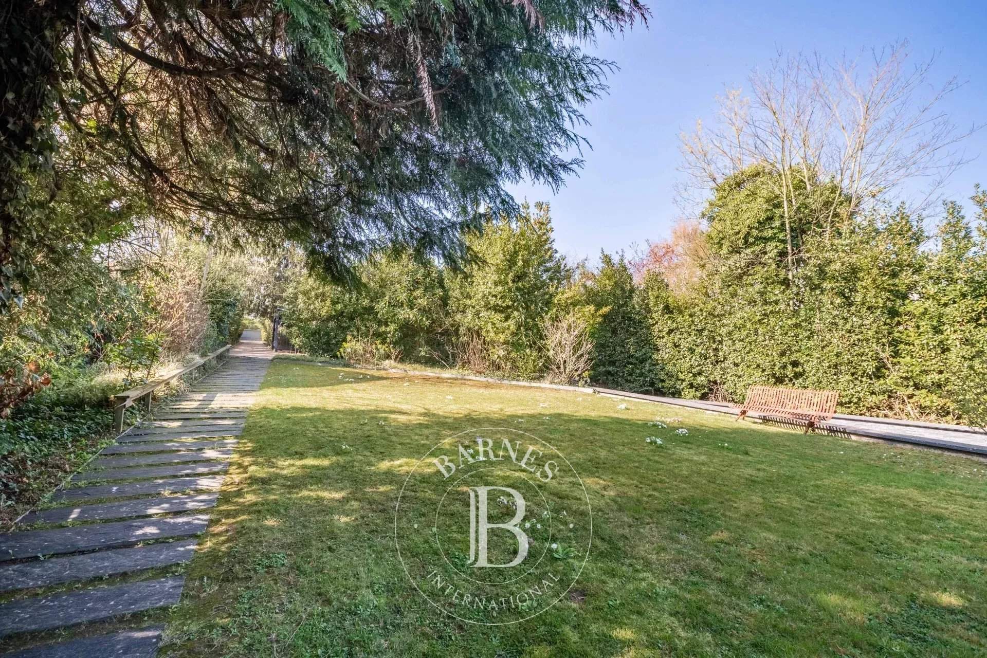 La Celle-Saint-Cloud  - Maison 9 Pi&egrave;ces 4 Chambres - picture 5