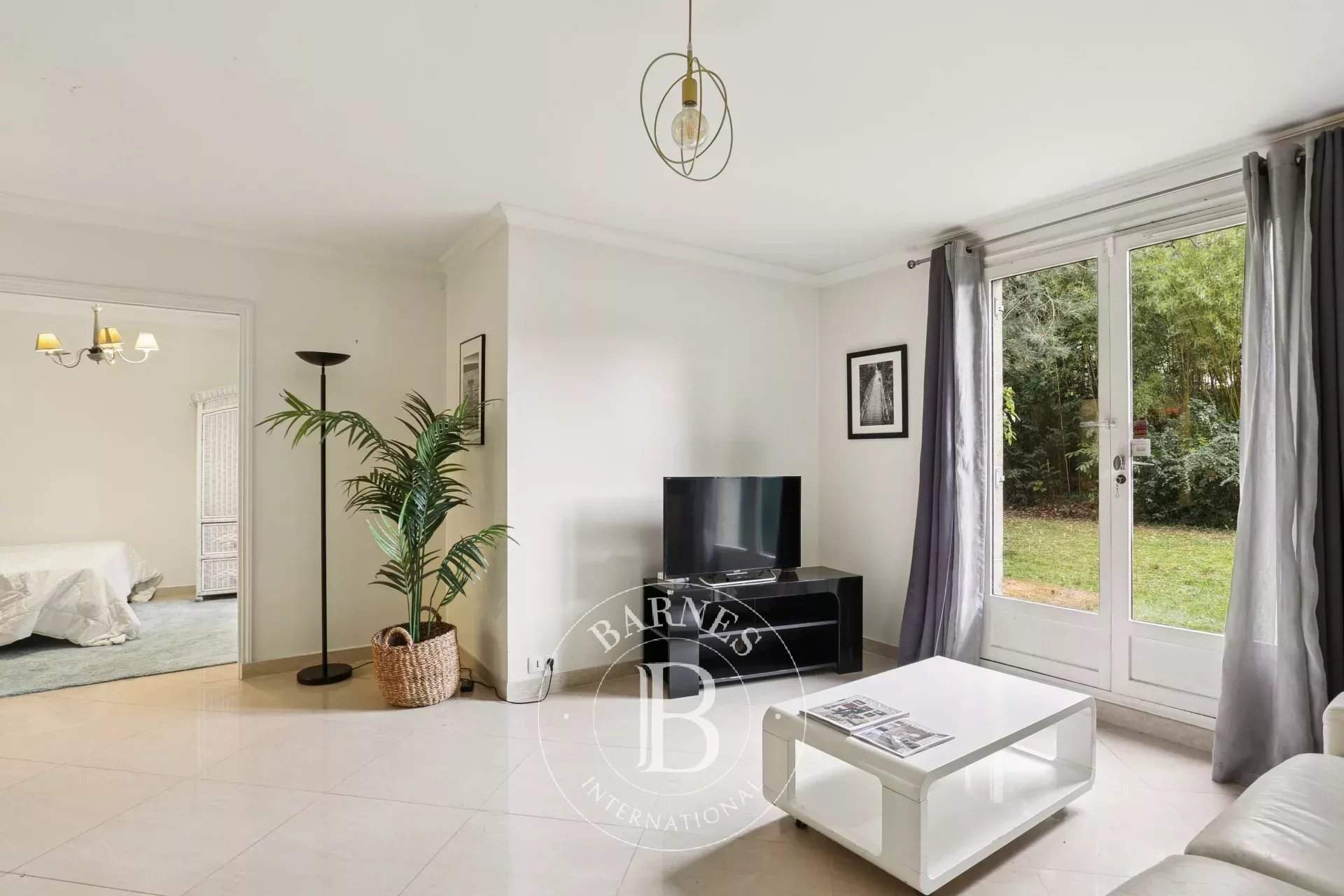 Versailles  - Appartement 3 Pi&egrave;ces 2 Chambres - picture 2