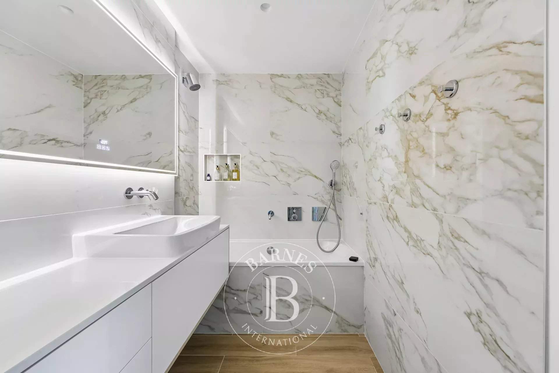 Versailles  - Appartement 3 Pi&egrave;ces 2 Chambres - picture 12