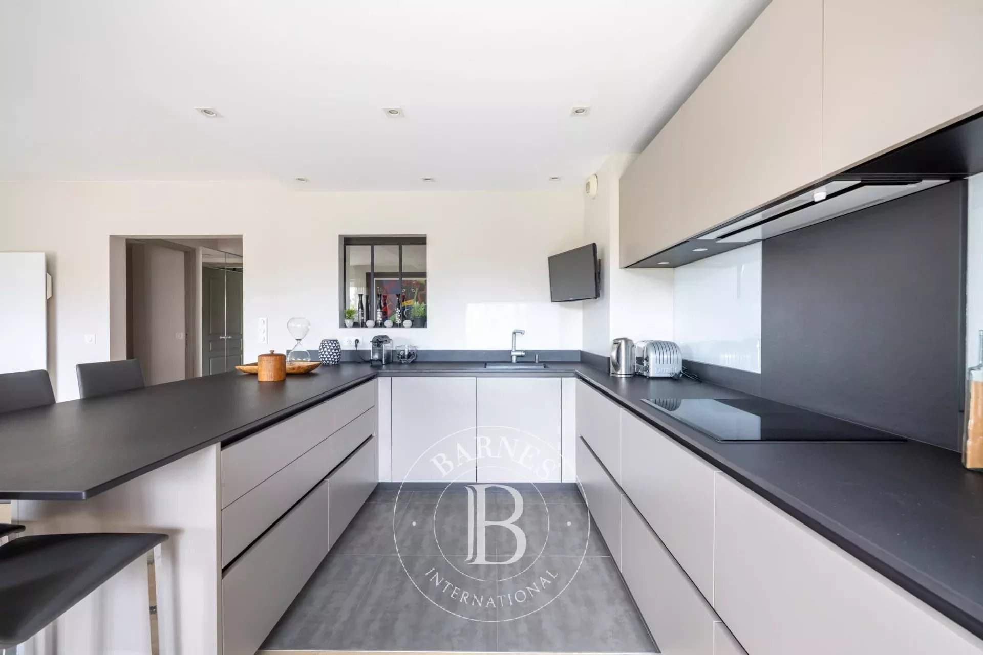 Le Chesnay-Rocquencourt  - Appartement 4 Pièces 3 Chambres - picture 10