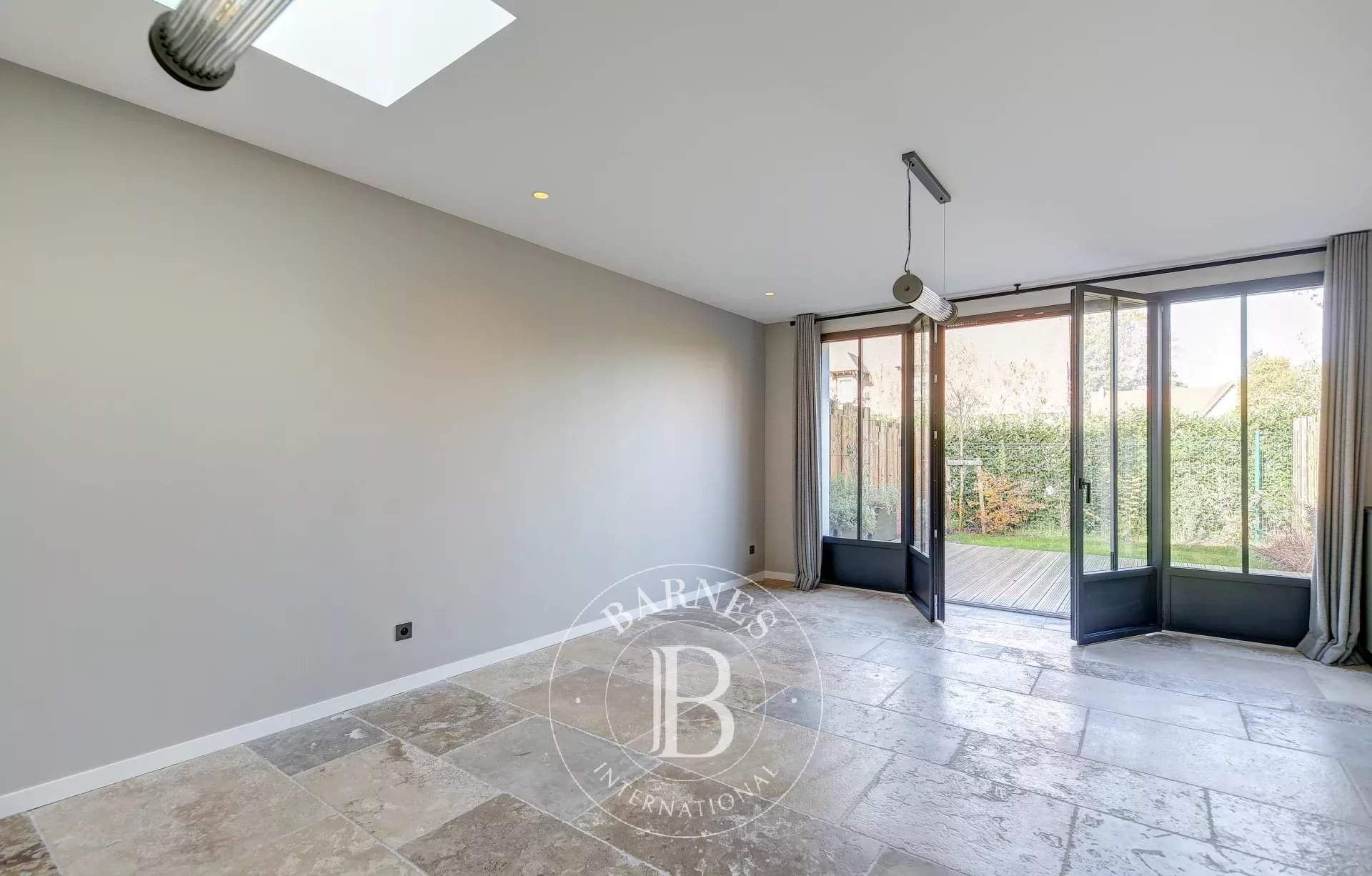 Montfort-l'Amaury  - House 3 Bedrooms - picture 20