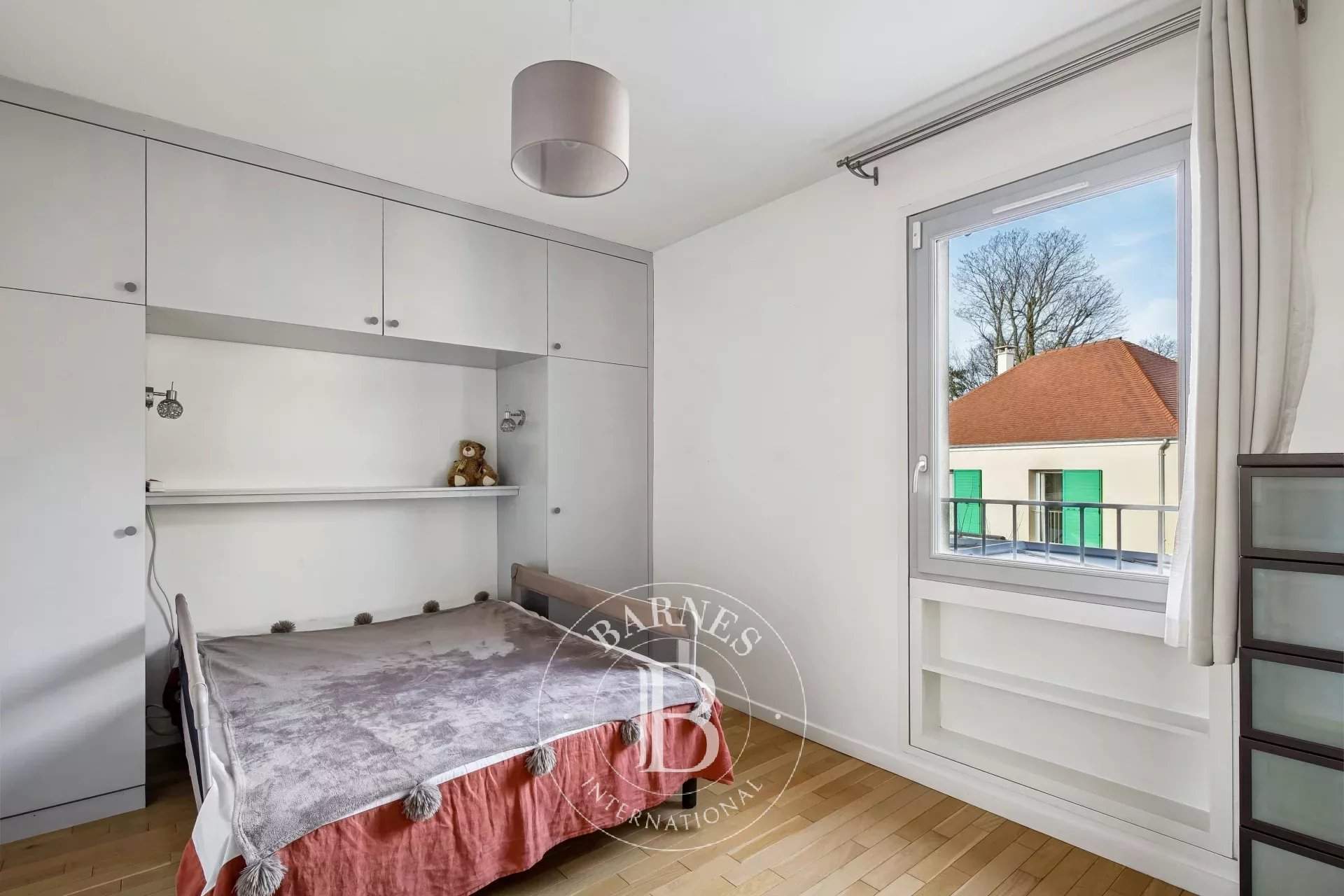 Buc  - Maison 5 Pi&egrave;ces 3 Chambres - picture 16