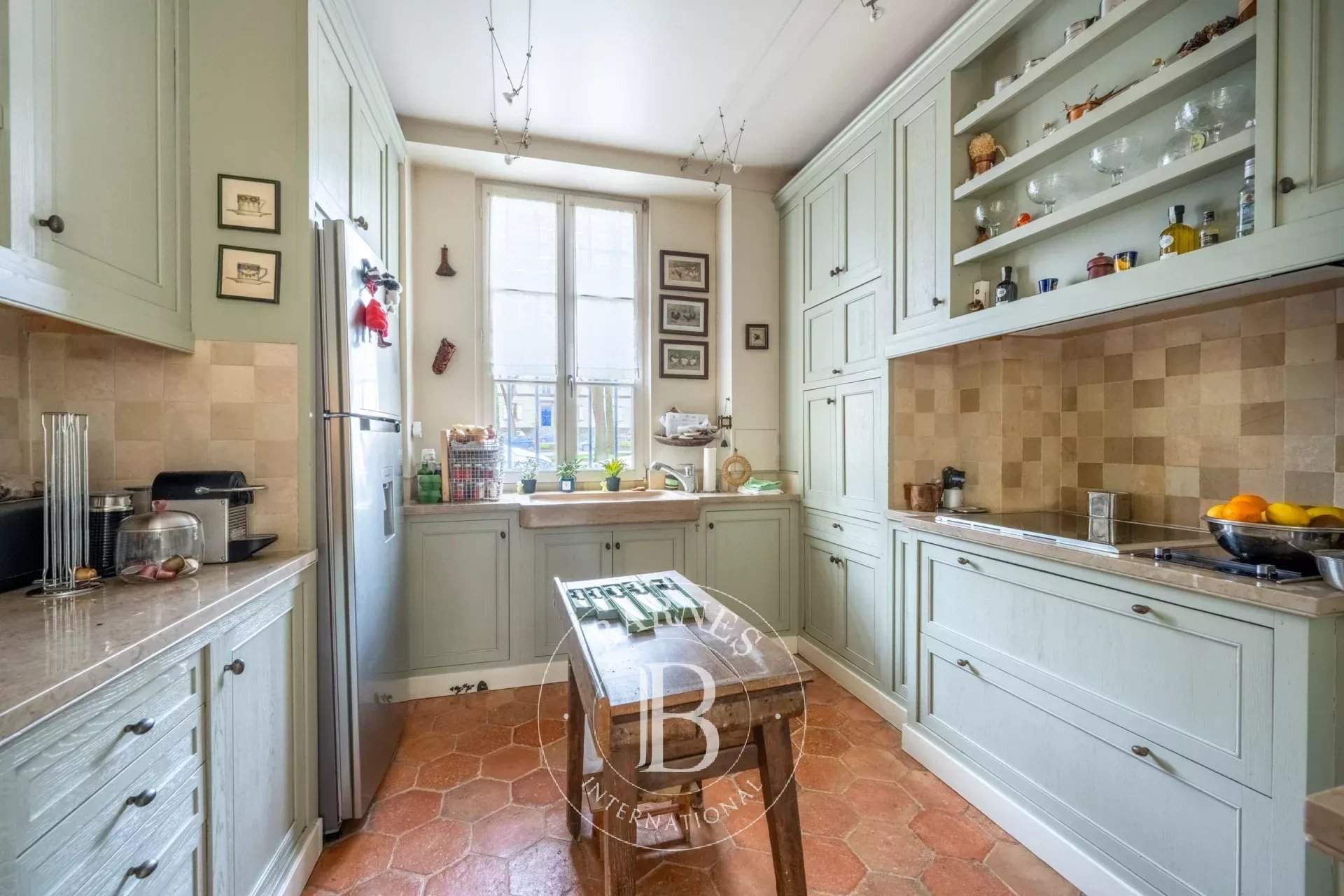 Versailles  - Maison 8 Pi&egrave;ces 4 Chambres - picture 10