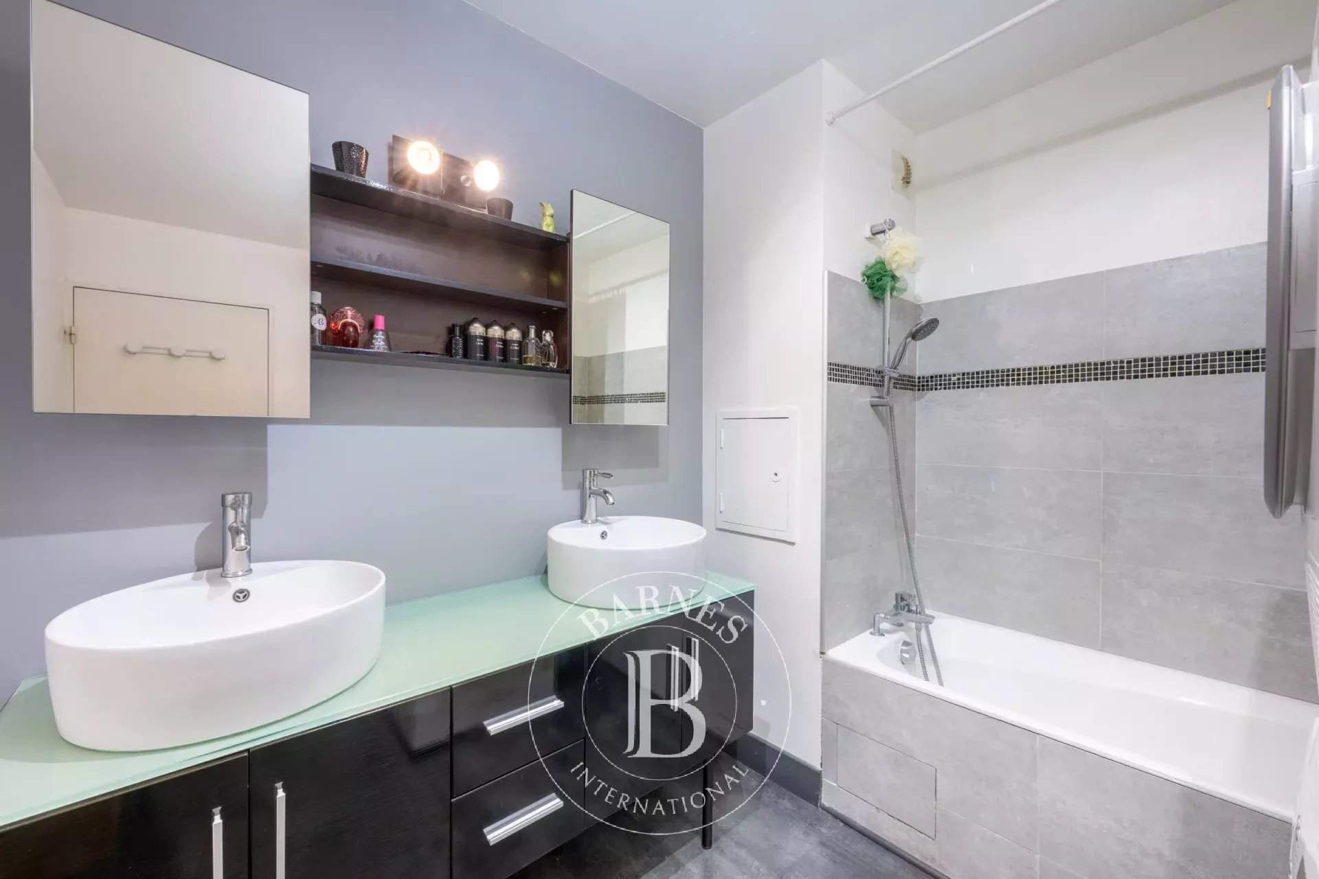 Le Chesnay-Rocquencourt  - Piso 5 Cuartos 4 Habitaciones - picture 16