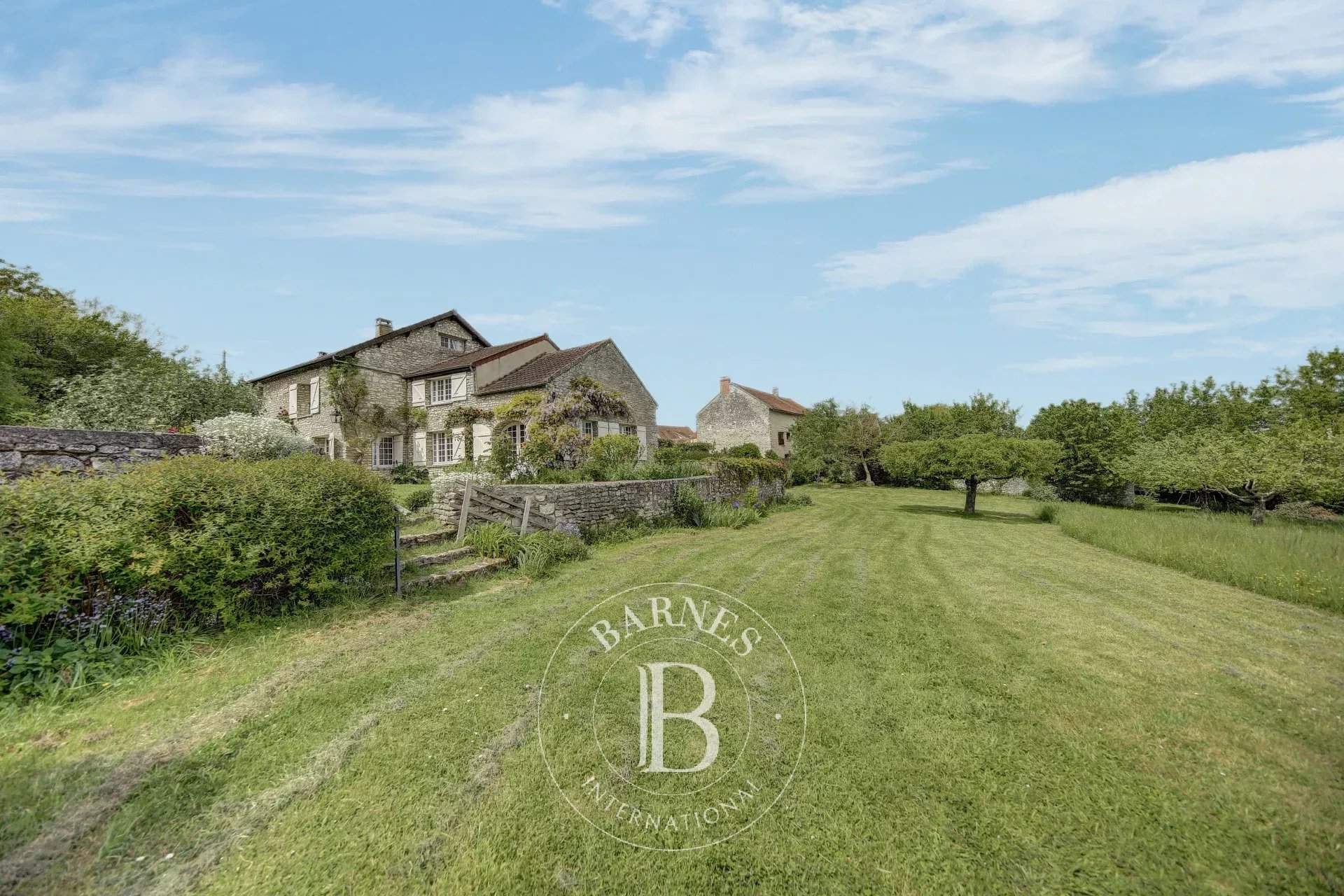 Montainville  - Maison 12 Pi&egrave;ces 5 Chambres - picture 6