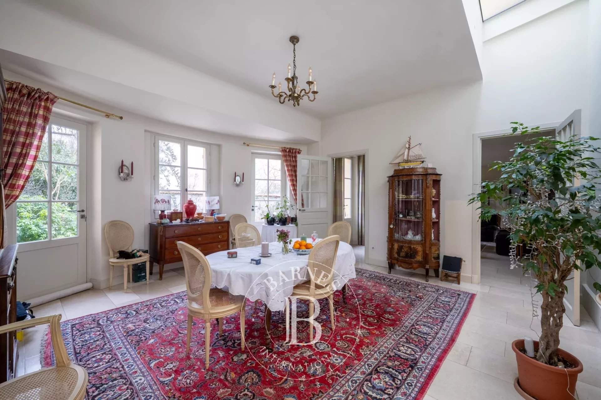 Versailles  - Maison 8 Pi&egrave;ces 4 Chambres - picture 8