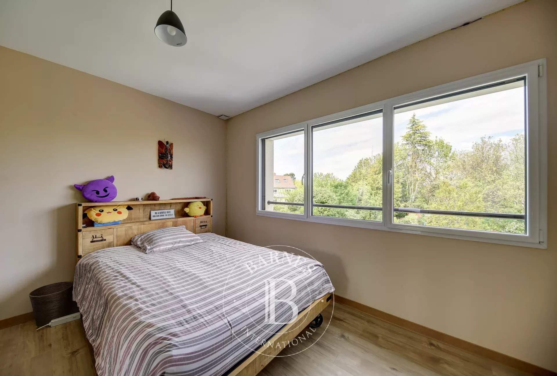 Les Loges-en-Josas  - House 4 Bedrooms - picture 19