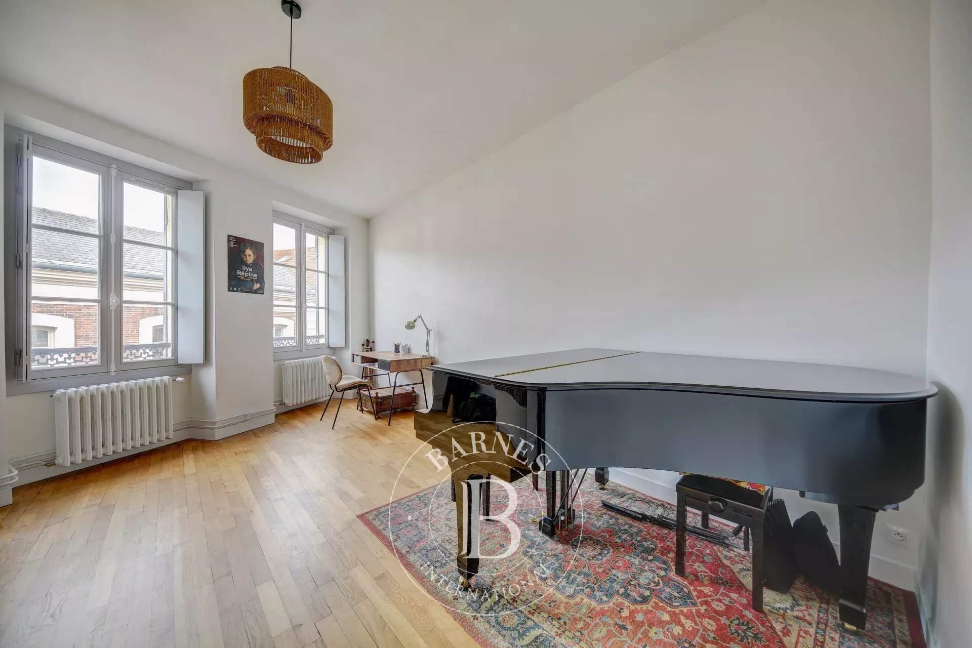 Versailles  - Apartment 5 Bedrooms - picture 4