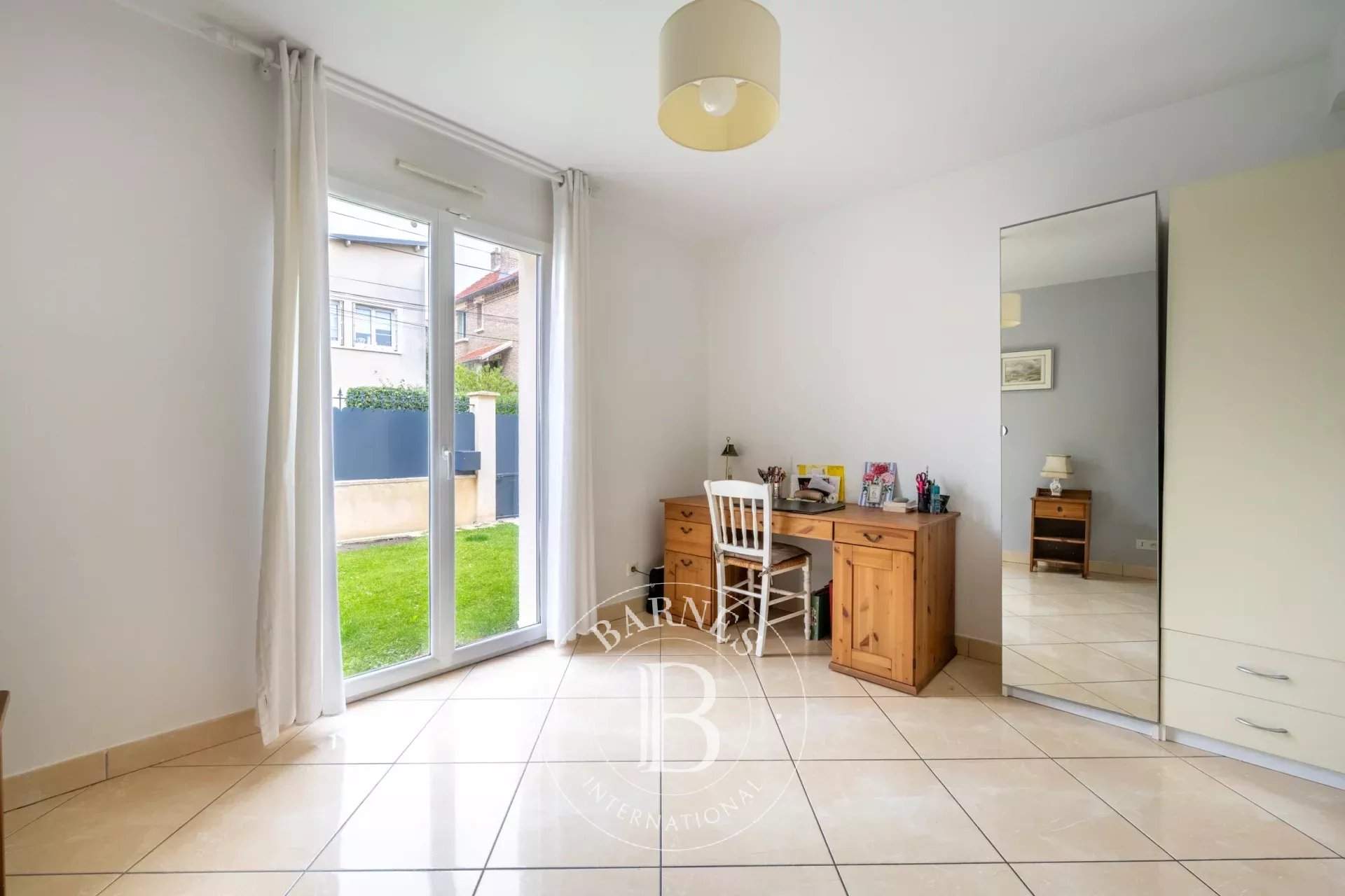 Le Chesnay-Rocquencourt  - House 4 Bedrooms - picture 4