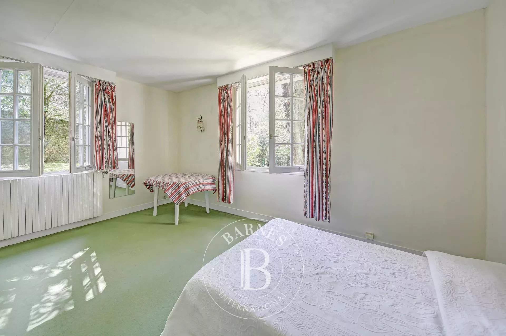 Versailles  - House 6 Bedrooms - picture 17