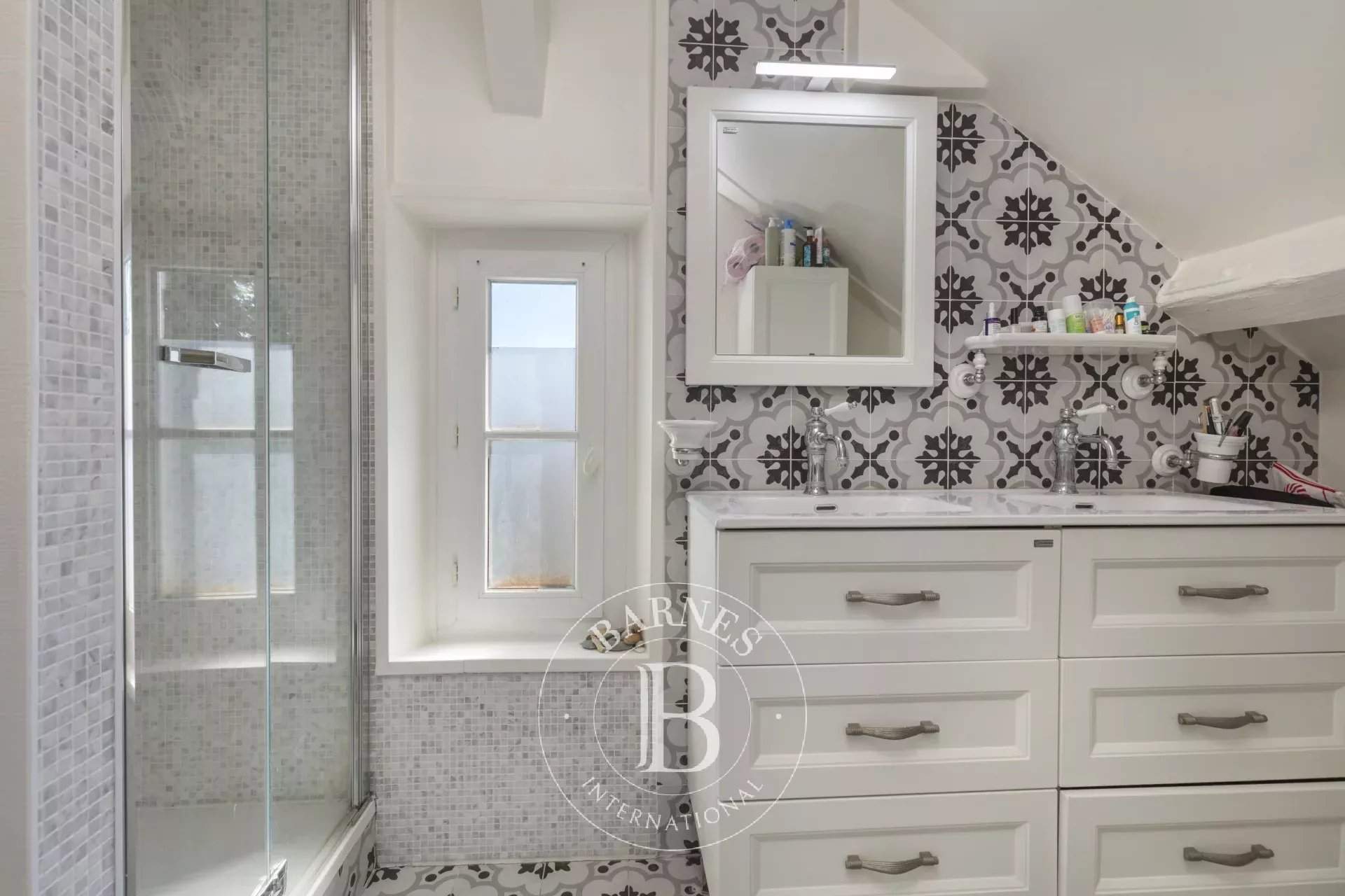 Guyancourt  - Maison 7 Pi&egrave;ces 4 Chambres - picture 18