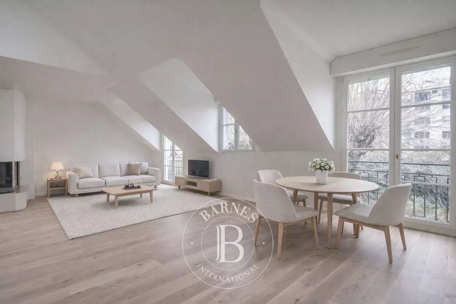 Versailles  - Appartement 5 Pi&egrave;ces 3 Chambres - picture 1