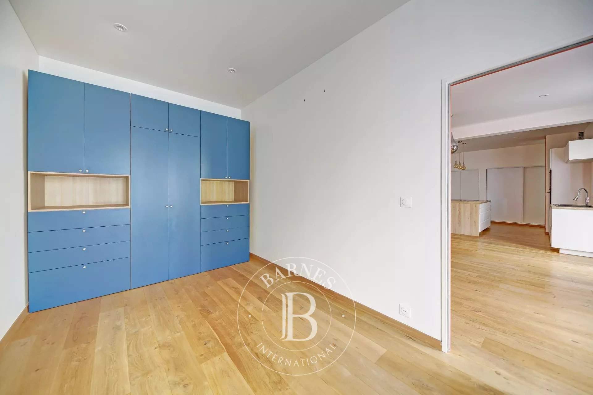 Versailles  - Appartement 5 Pièces 3 Chambres - picture 8