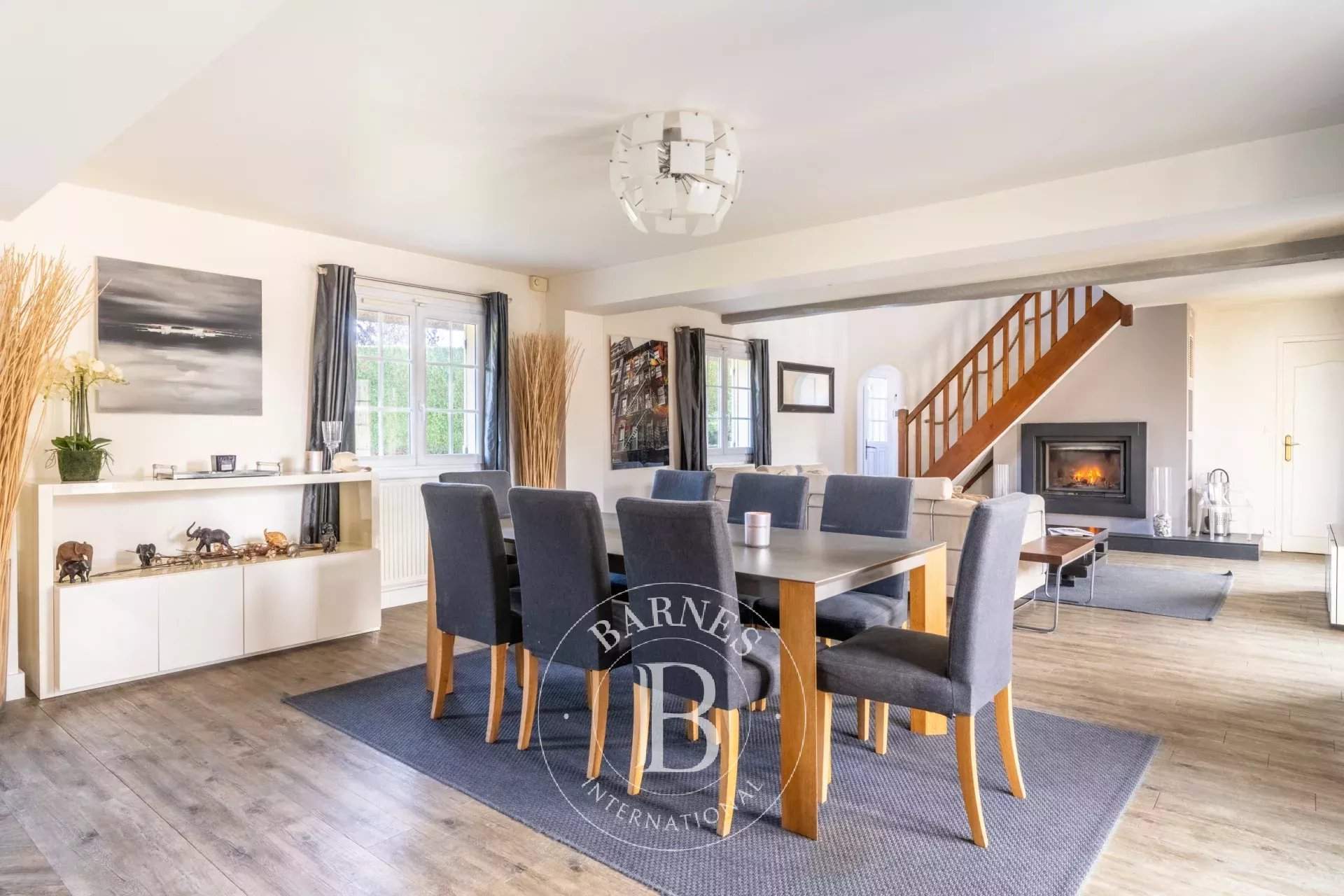 Thoiry  - Maison 7 Pi&egrave;ces 4 Chambres - picture 12