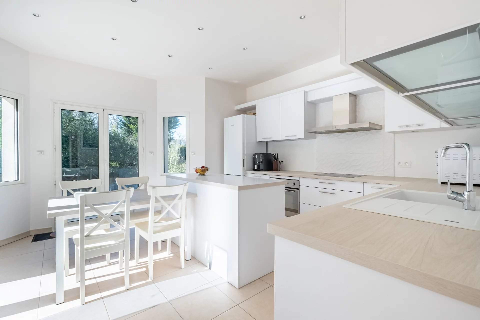 L'Étang-la-Ville  - Casa 9 Cuartos 4 Habitaciones - picture 13