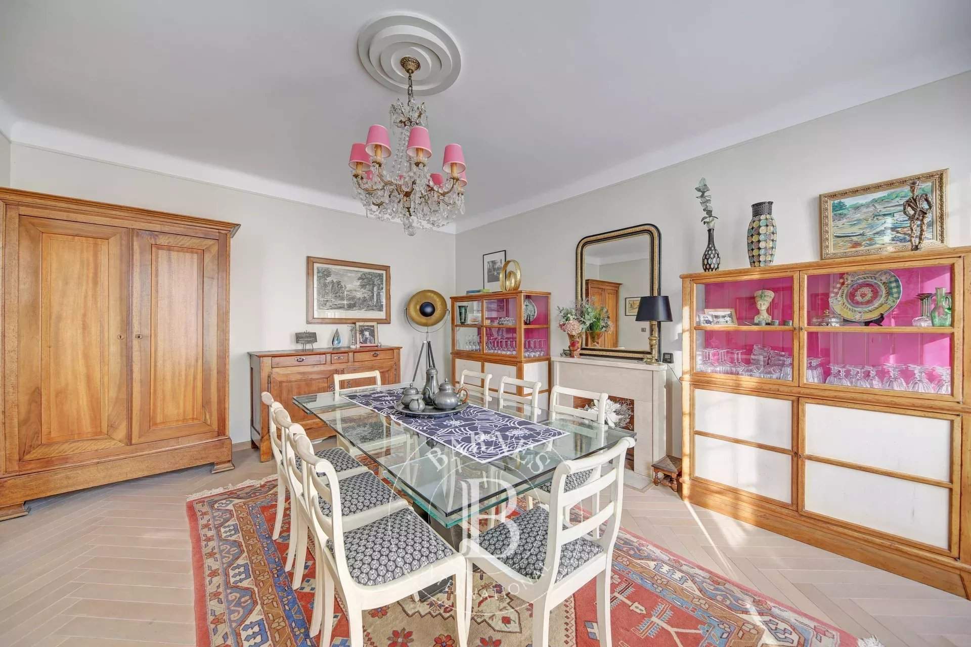 Versailles  - Apartment 3 Bedrooms - picture 13