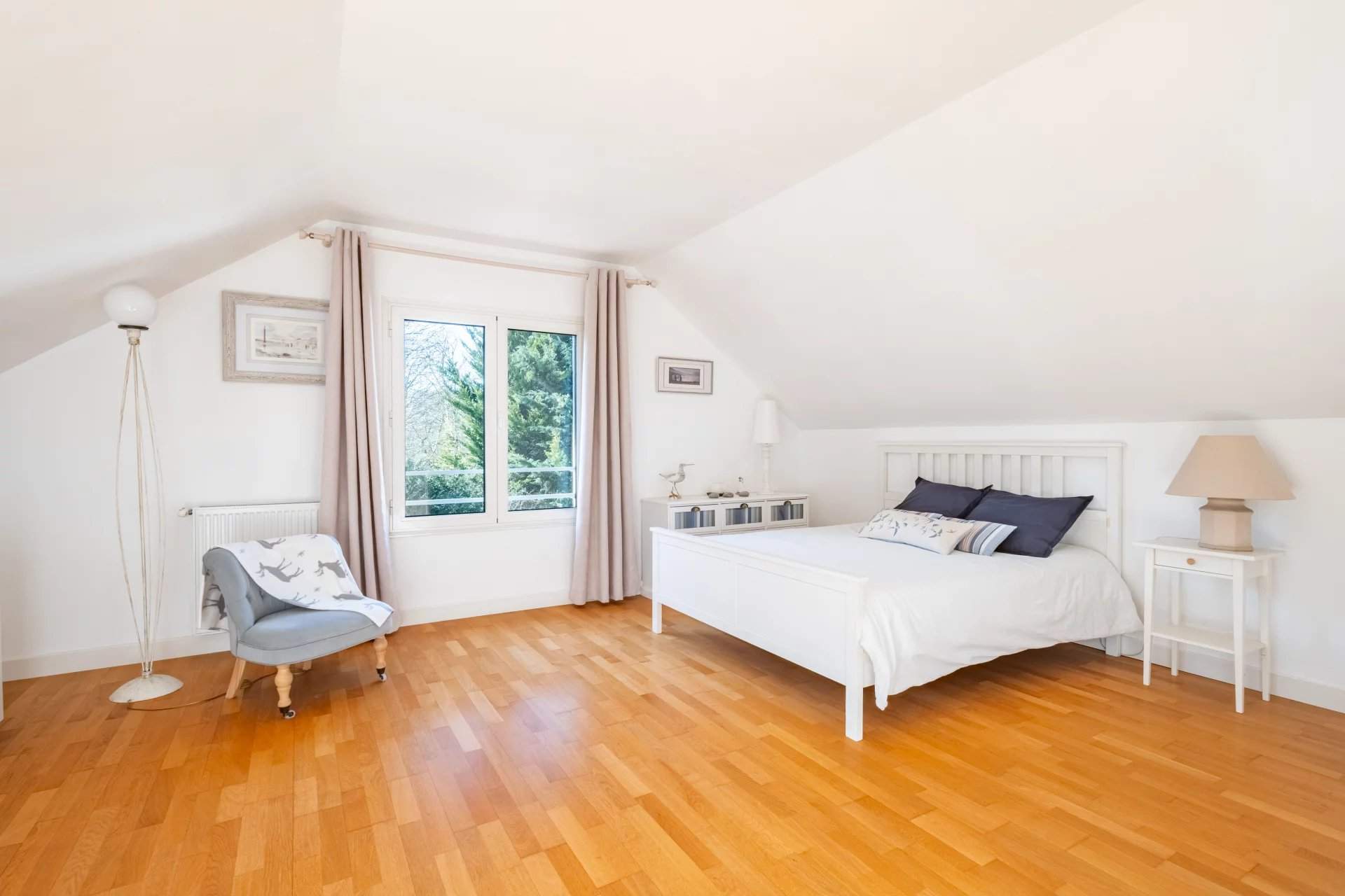 L'Étang-la-Ville  - Casa 9 Cuartos 4 Habitaciones - picture 16