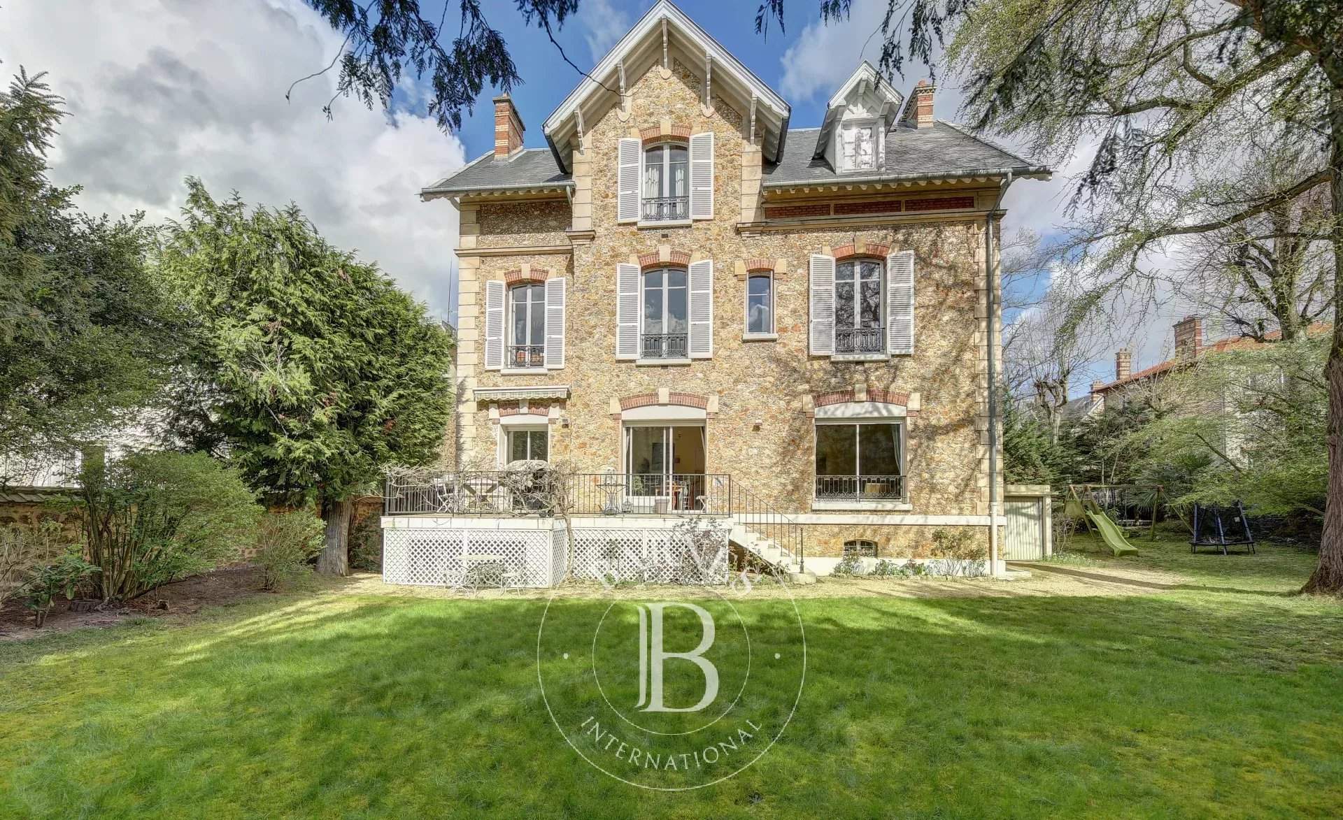 Versailles  - Maison 10 Pi&egrave;ces 8 Chambres - picture 20