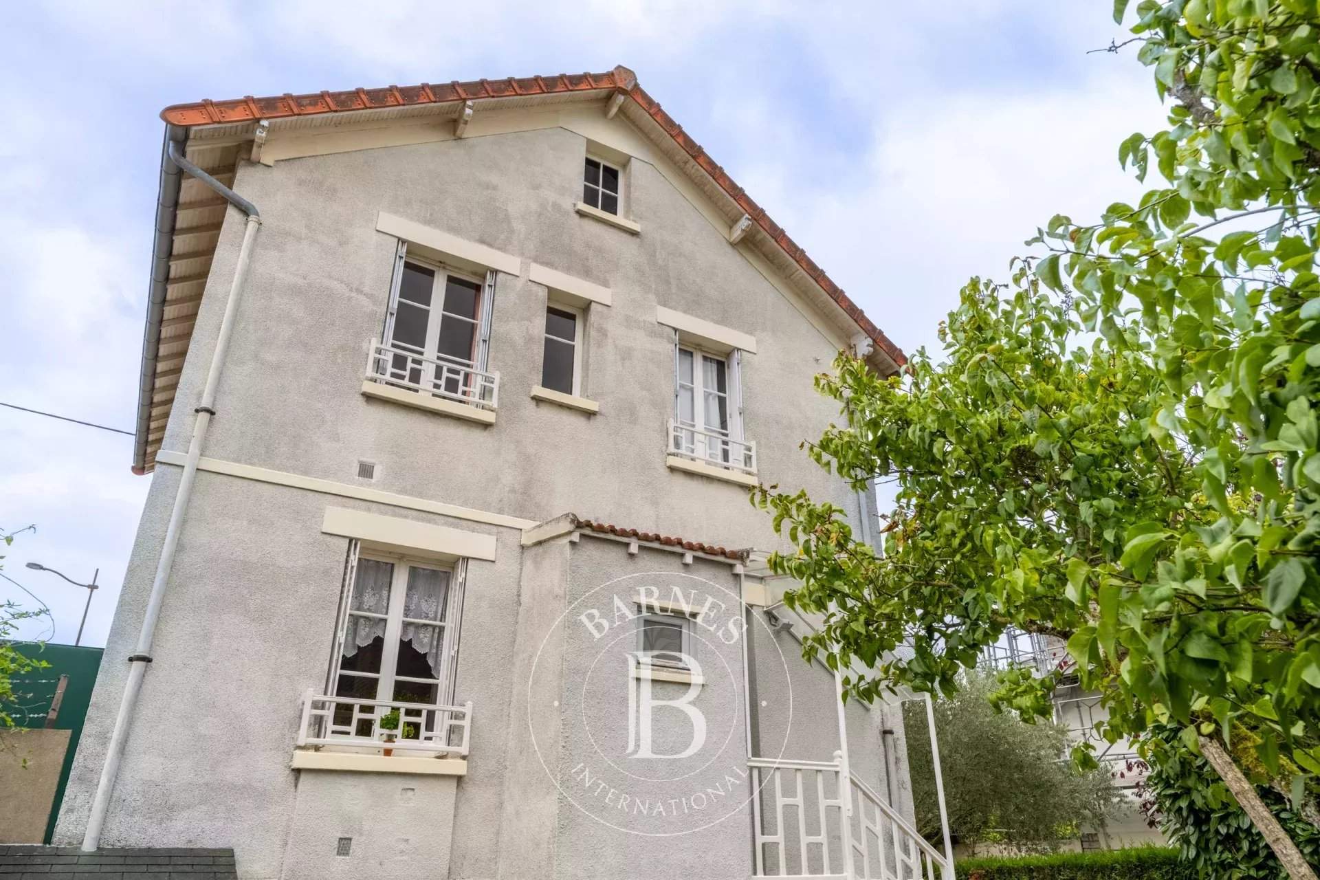 Le Chesnay-Rocquencourt  - Maison de ville 5 Pièces 3 Chambres - picture 13