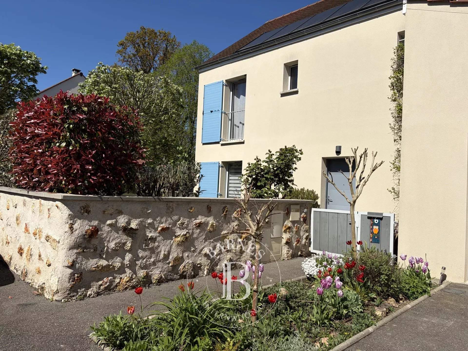 Les Loges-en-Josas  - House 3 Bedrooms - picture 1