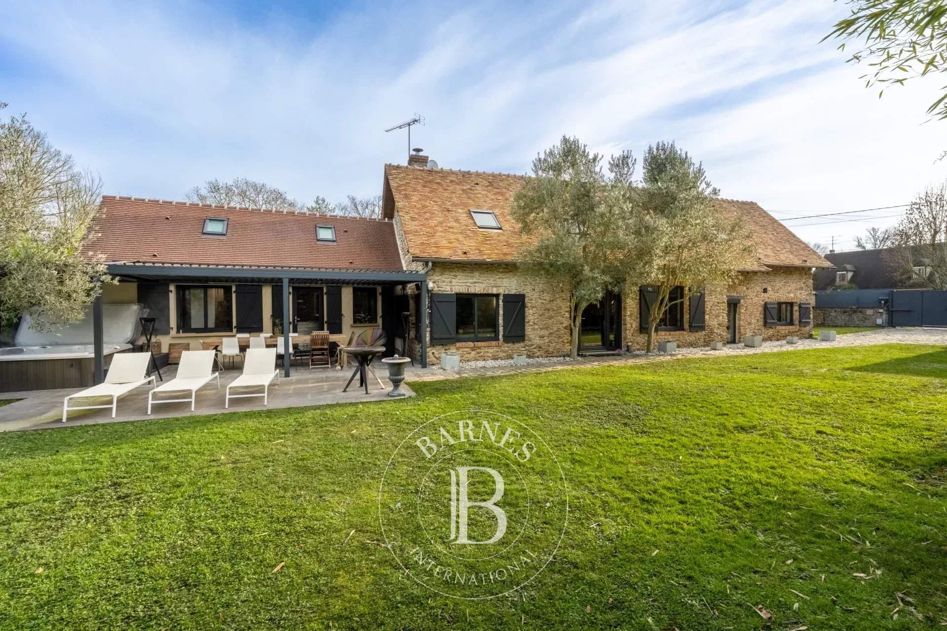 Montfort-l'Amaury  - Maison 6 Pi&egrave;ces 3 Chambres - picture 11