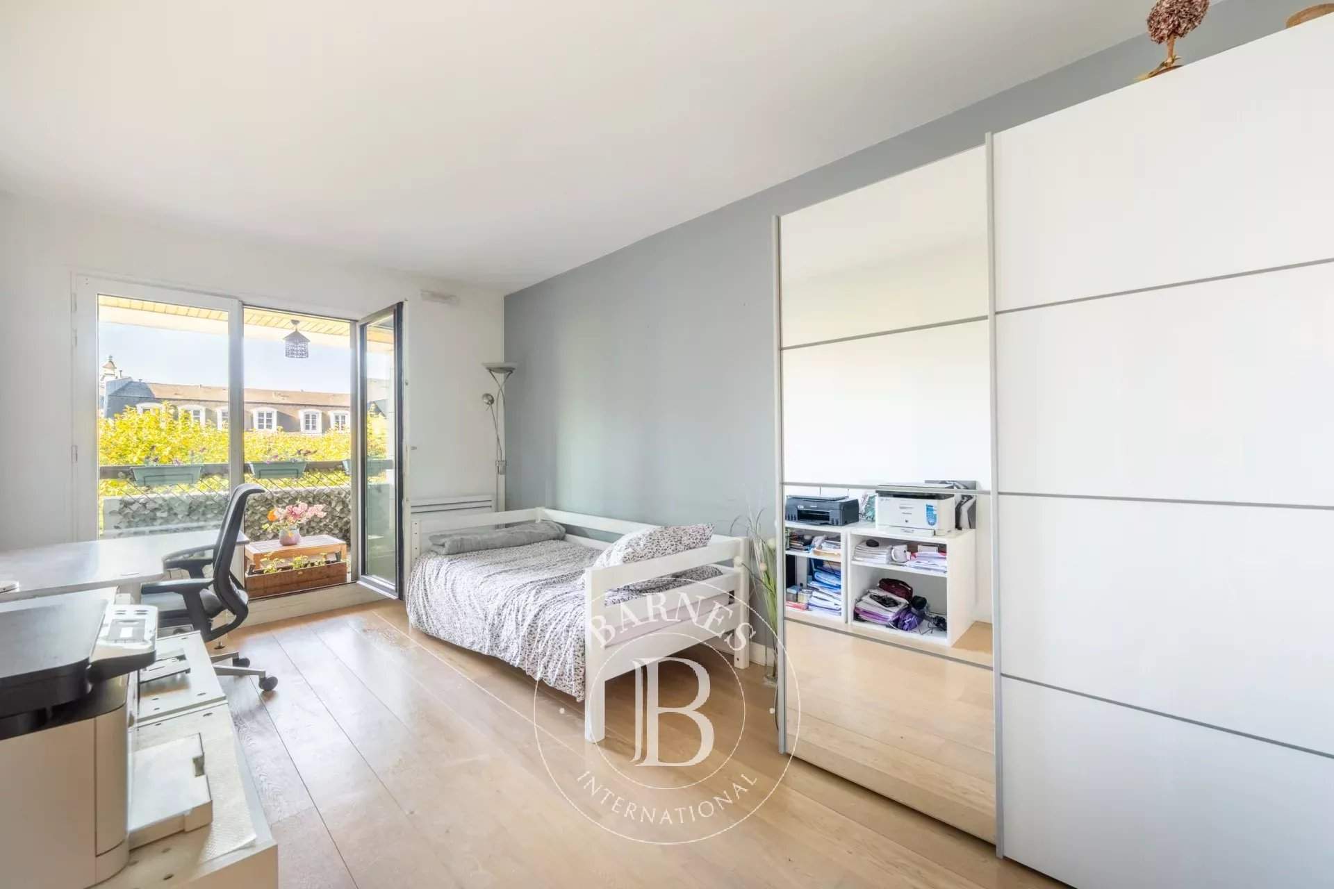 Le Chesnay-Rocquencourt  - Piso 5 Cuartos 4 Habitaciones - picture 10