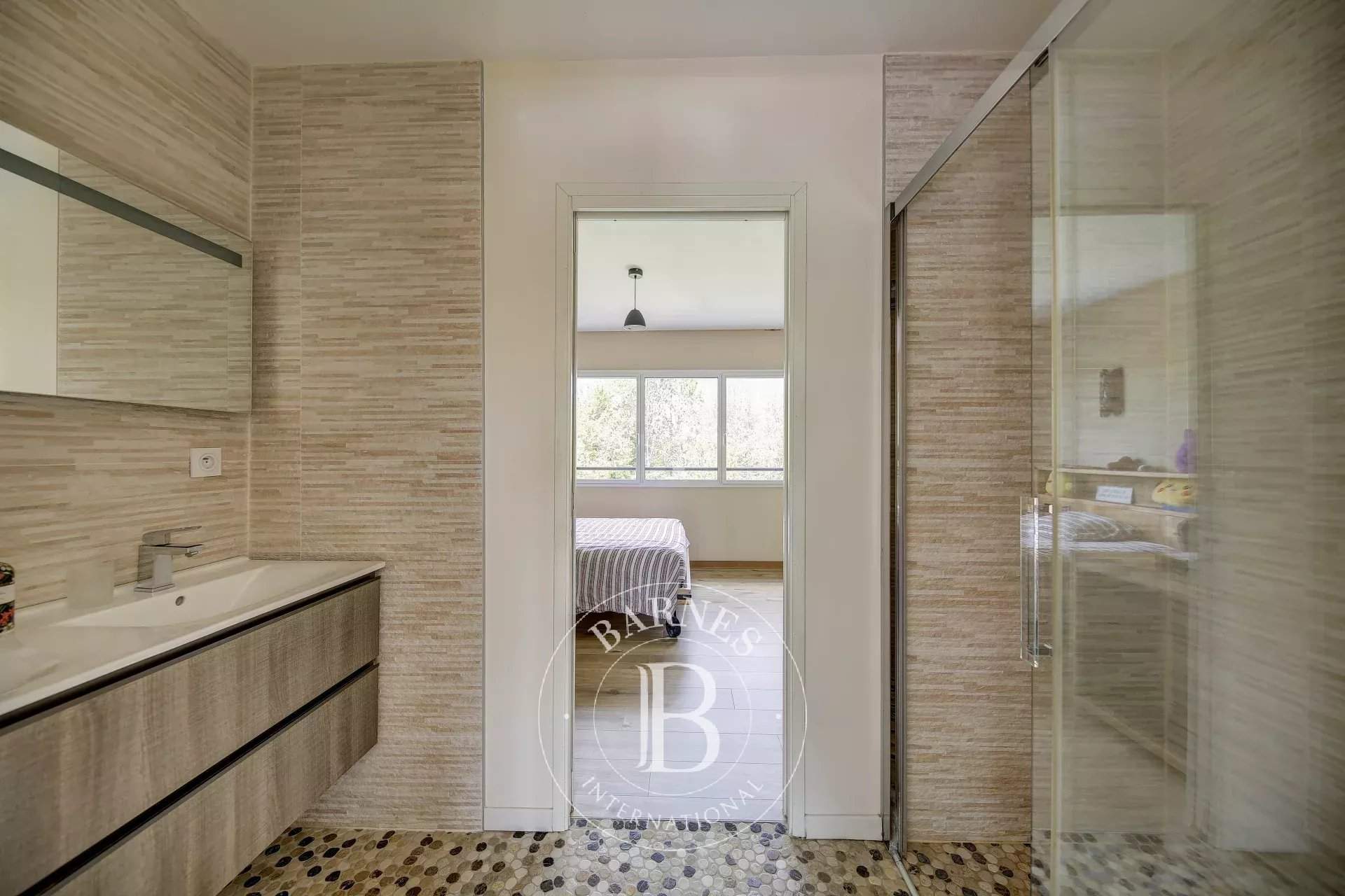 Les Loges-en-Josas  - House 4 Bedrooms - picture 17