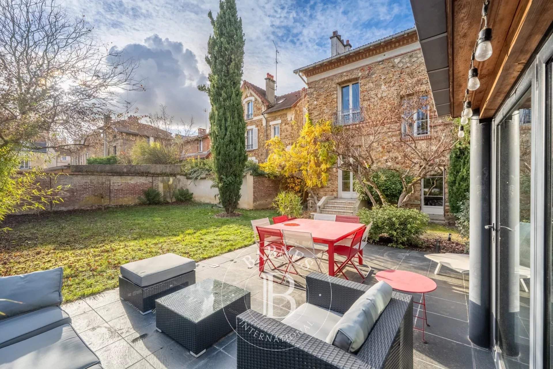 Versailles  - Maison 7 Pi&egrave;ces 5 Chambres - picture 4