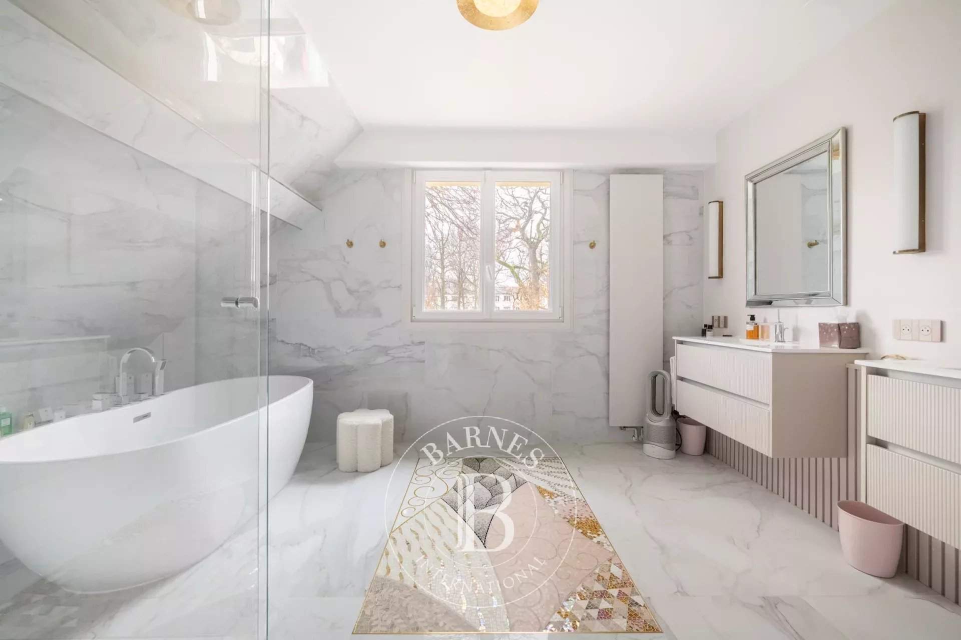 Le Chesnay  - Maison 10 Pi&egrave;ces 4 Chambres - picture 20