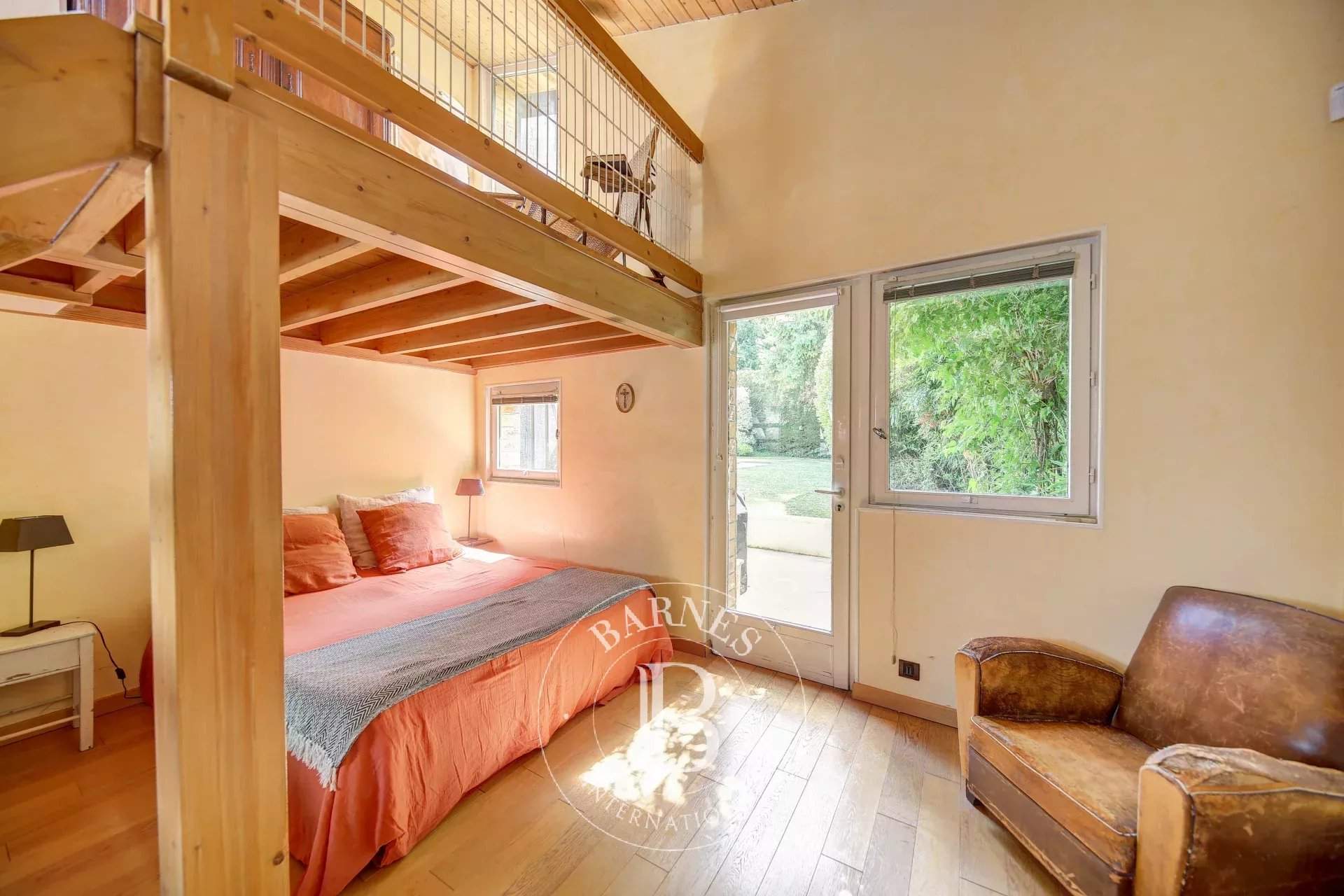 Noisy-le-Roi  - Maison 7 Pièces 4 Chambres - picture 19