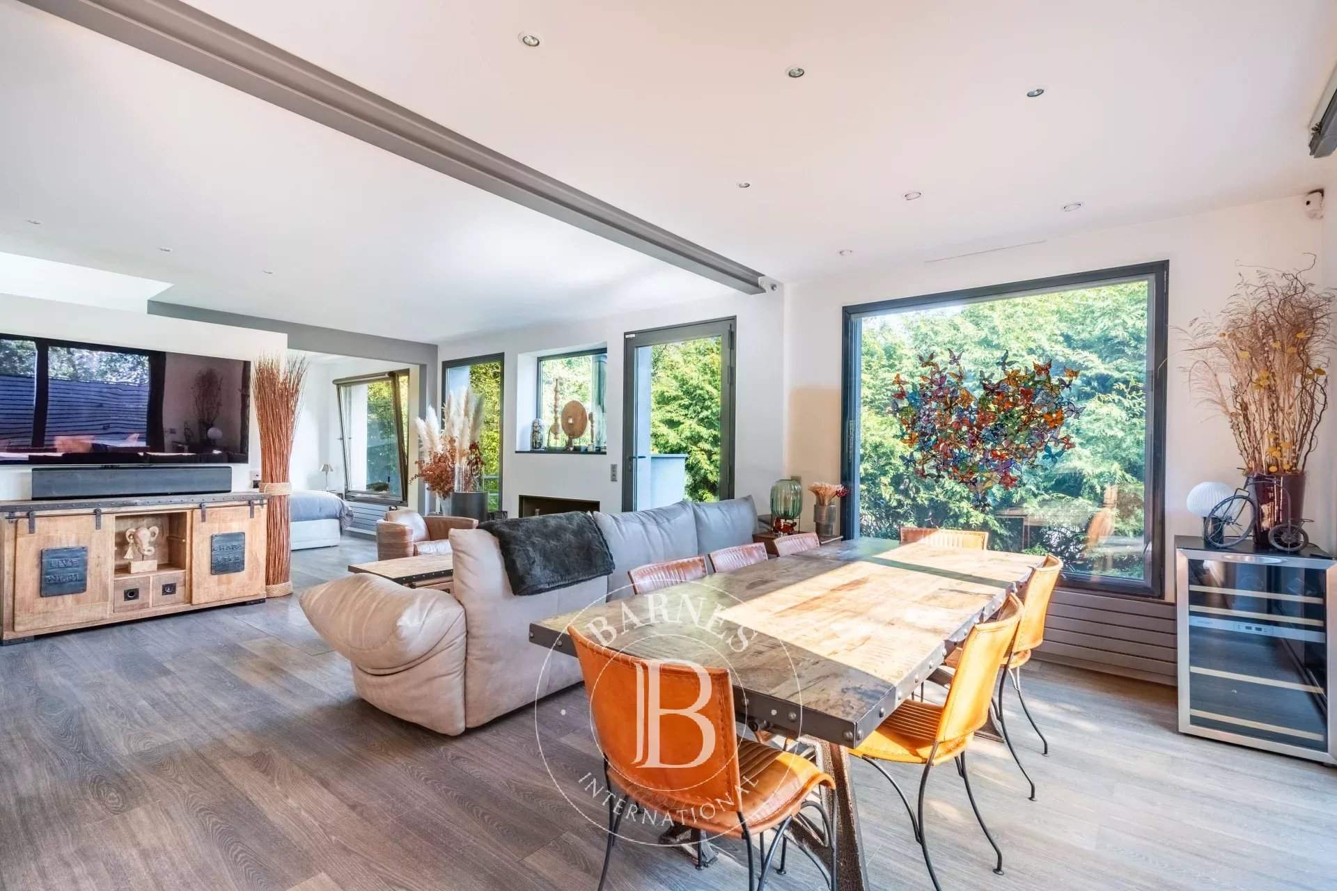 La Celle-Saint-Cloud  - Maison 9 Pi&egrave;ces 4 Chambres - picture 2