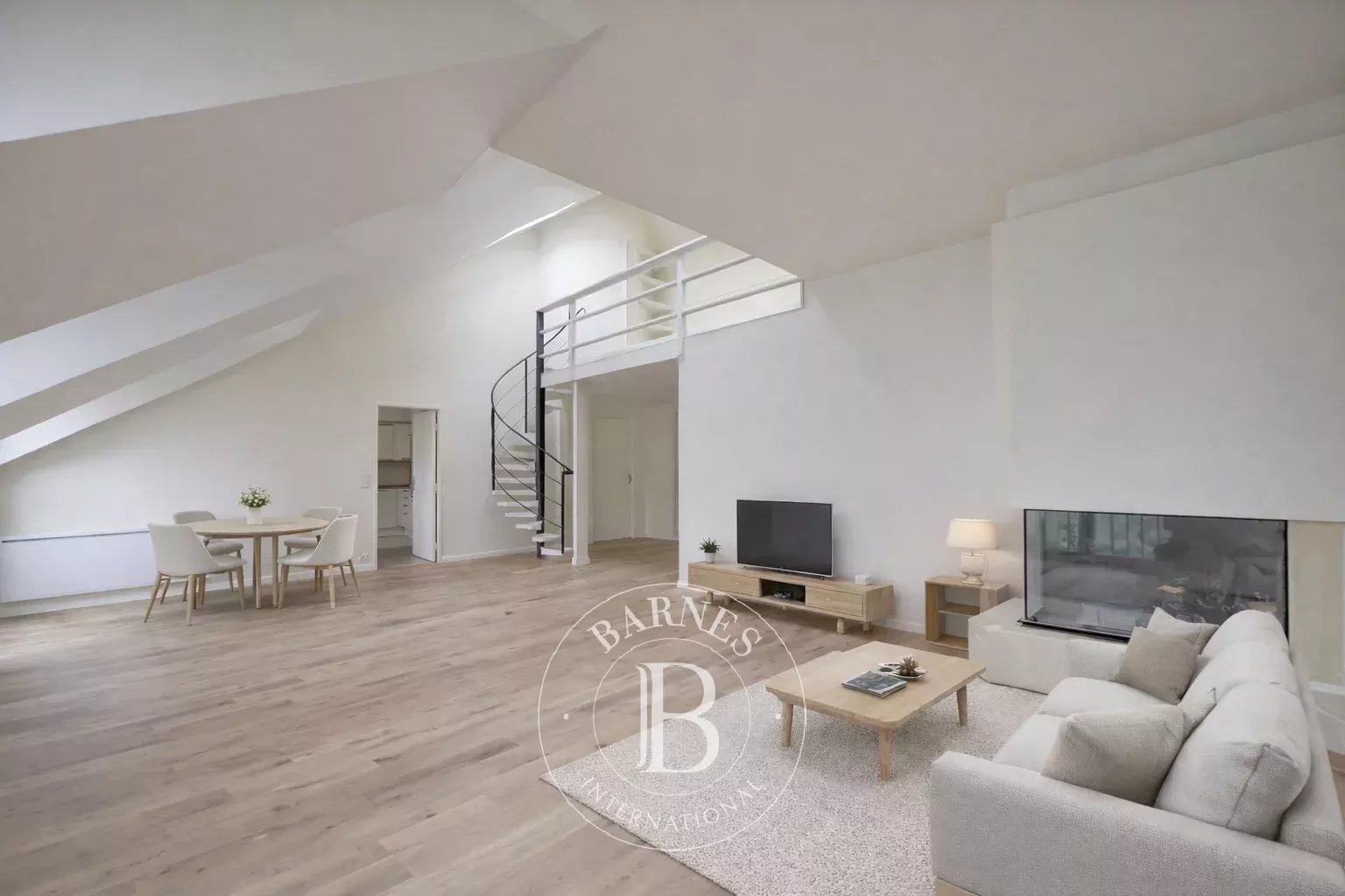 Versailles  - Appartement 5 Pi&egrave;ces 3 Chambres - picture 5