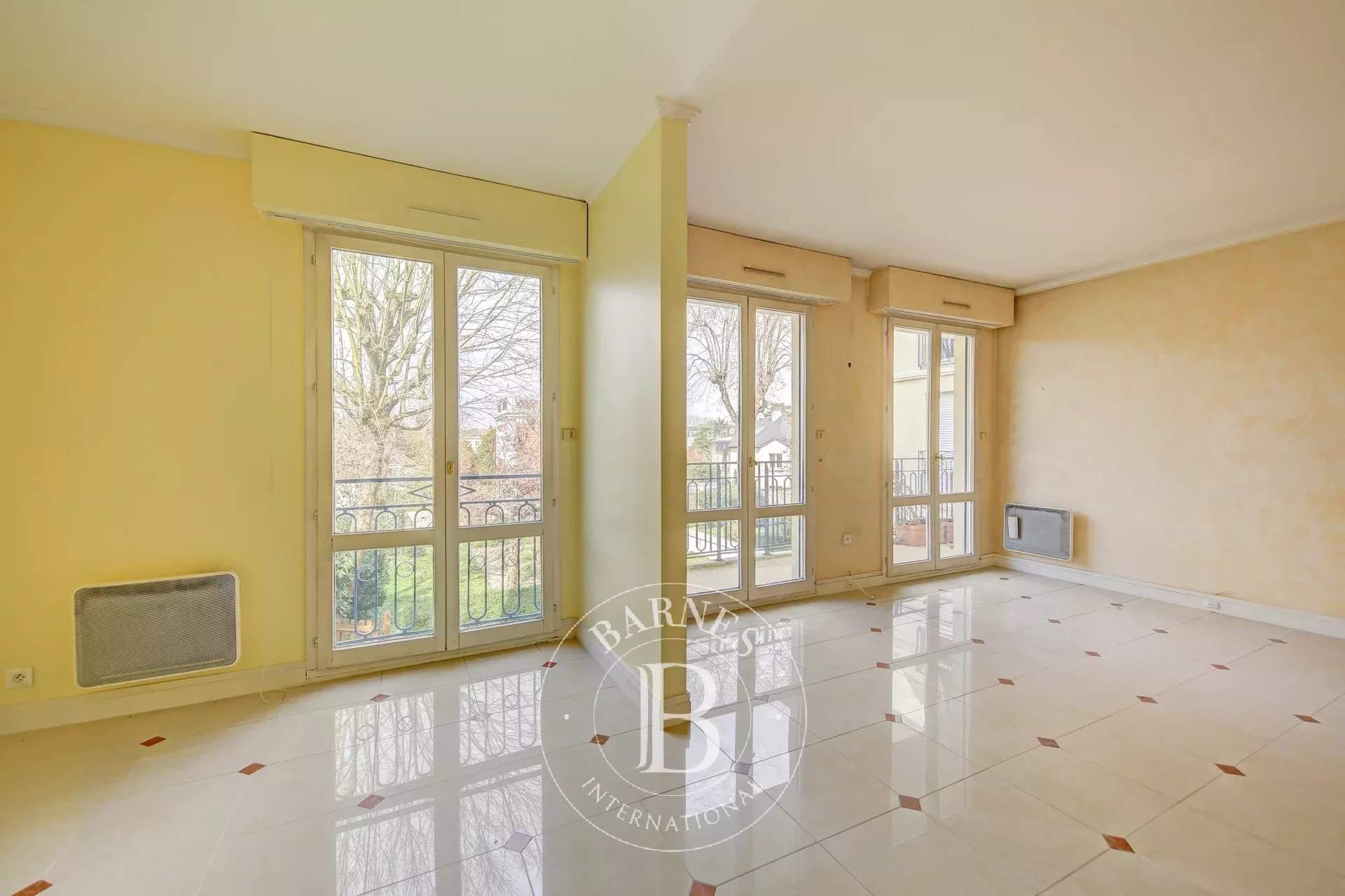 Versailles  - Apartment 4 Bedrooms - picture 6