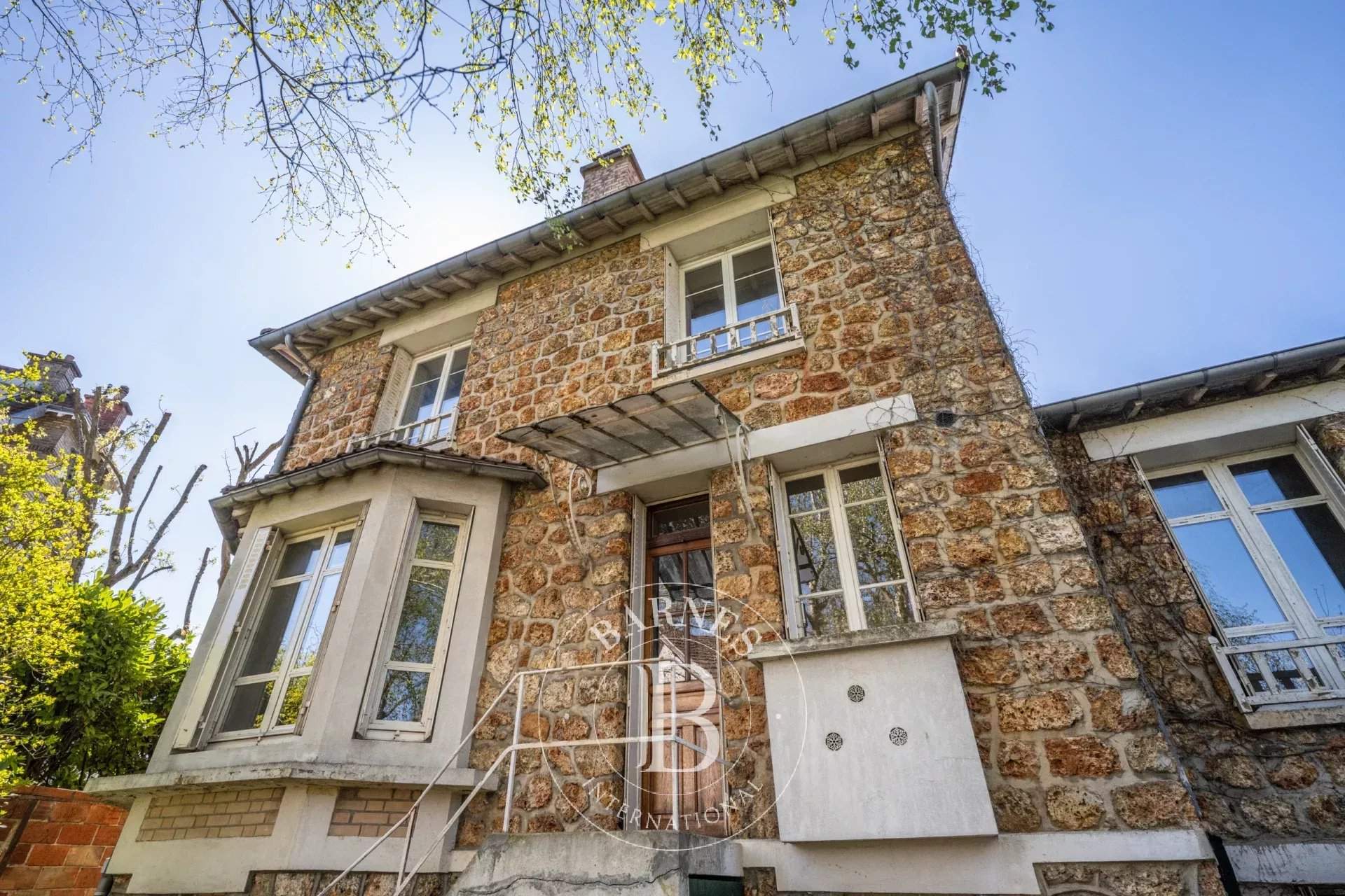 Le Chesnay  - Maison 8 Pièces 5 Chambres - picture 12